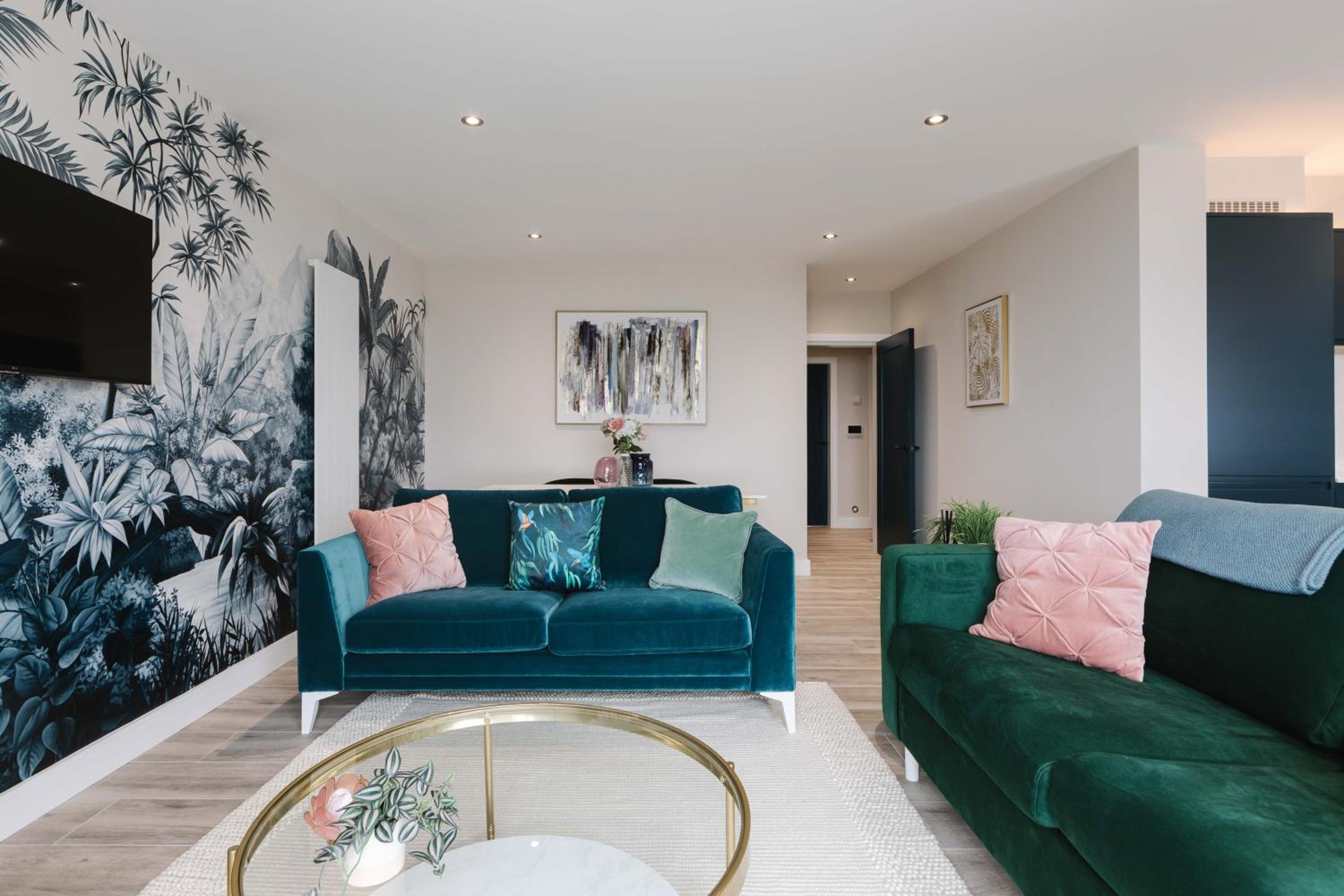 Two-Bedroom Apartment with Sea View photo 3