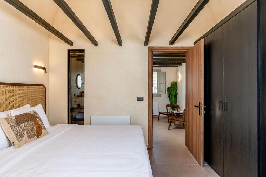 One-Bedroom Apartment outdoor Heated Tub