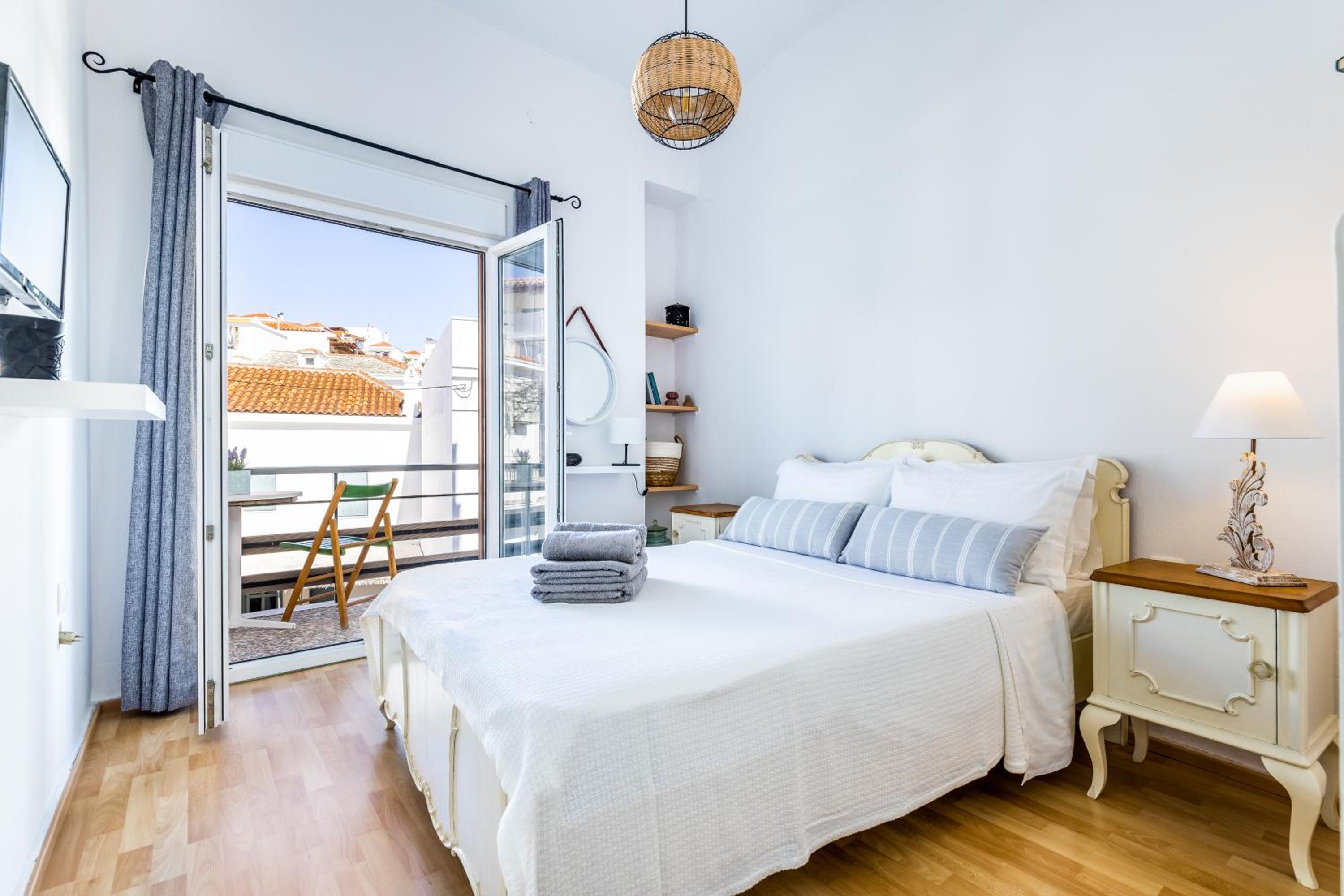 One-Bedroom Apartment with Balcony and City View