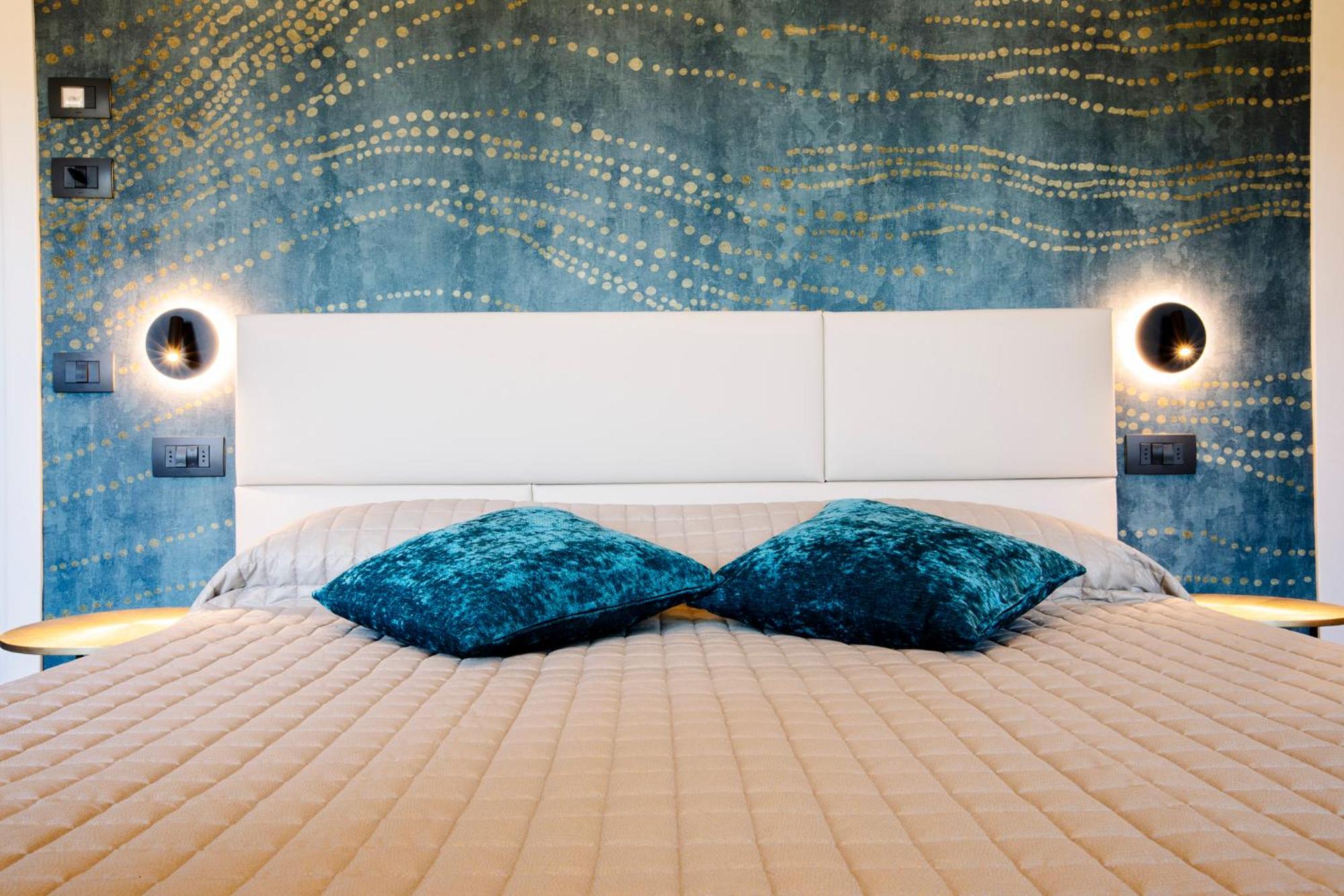 Deluxe Double Room with Sea View