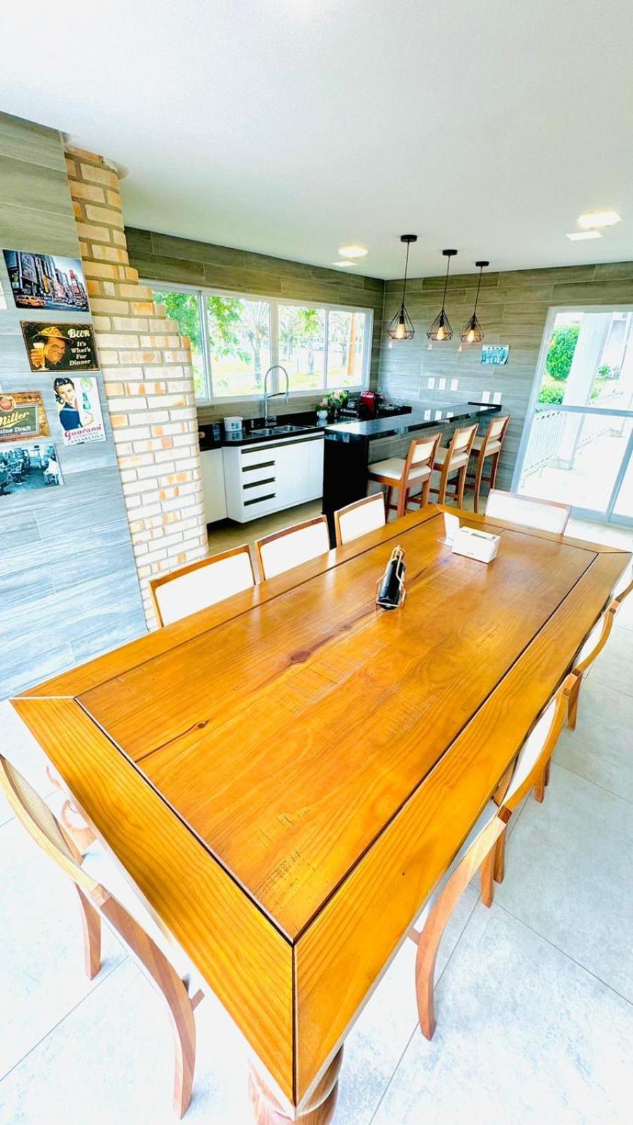 Four-Bedroom House photo 2