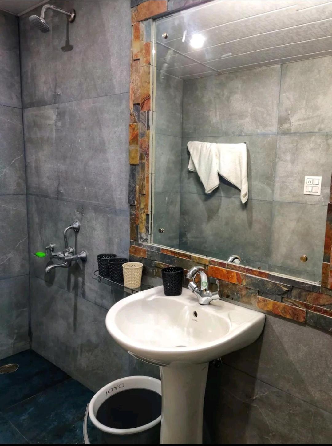 Luxury Quadruple Room photo 3