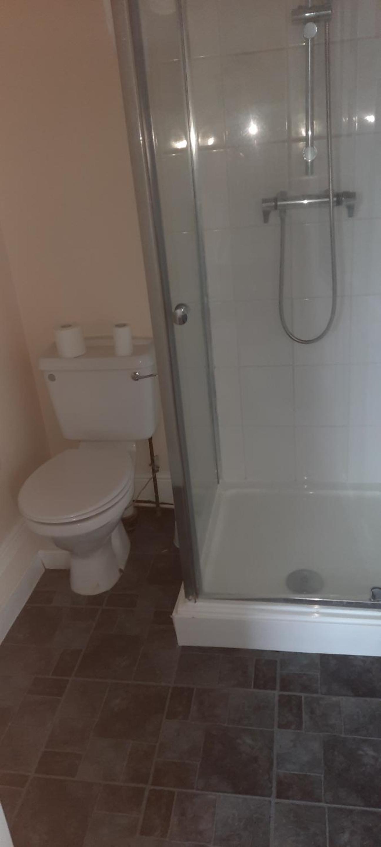 Double Room with Private Bathroom photo 2