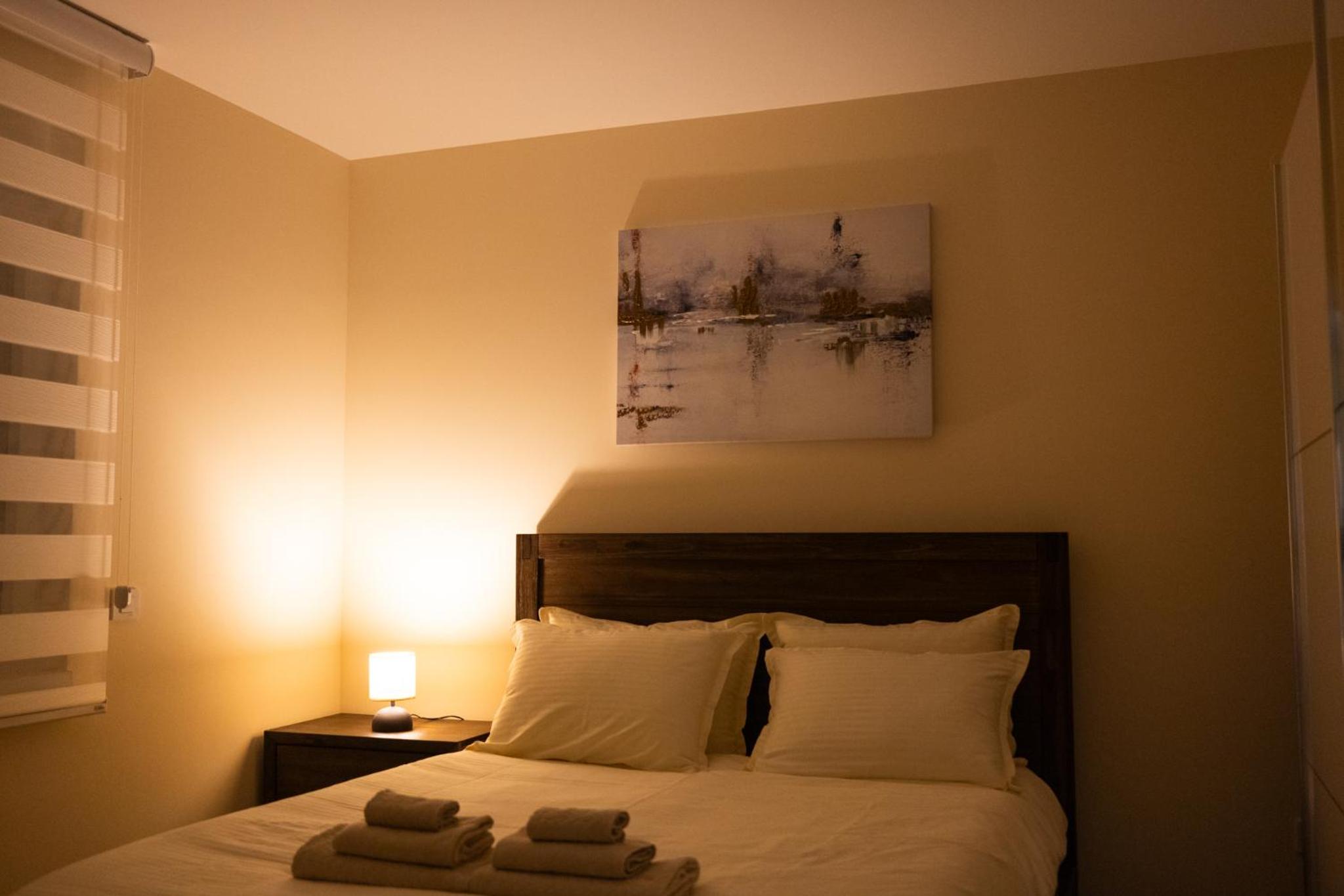 One-Bedroom Apartment photo 2