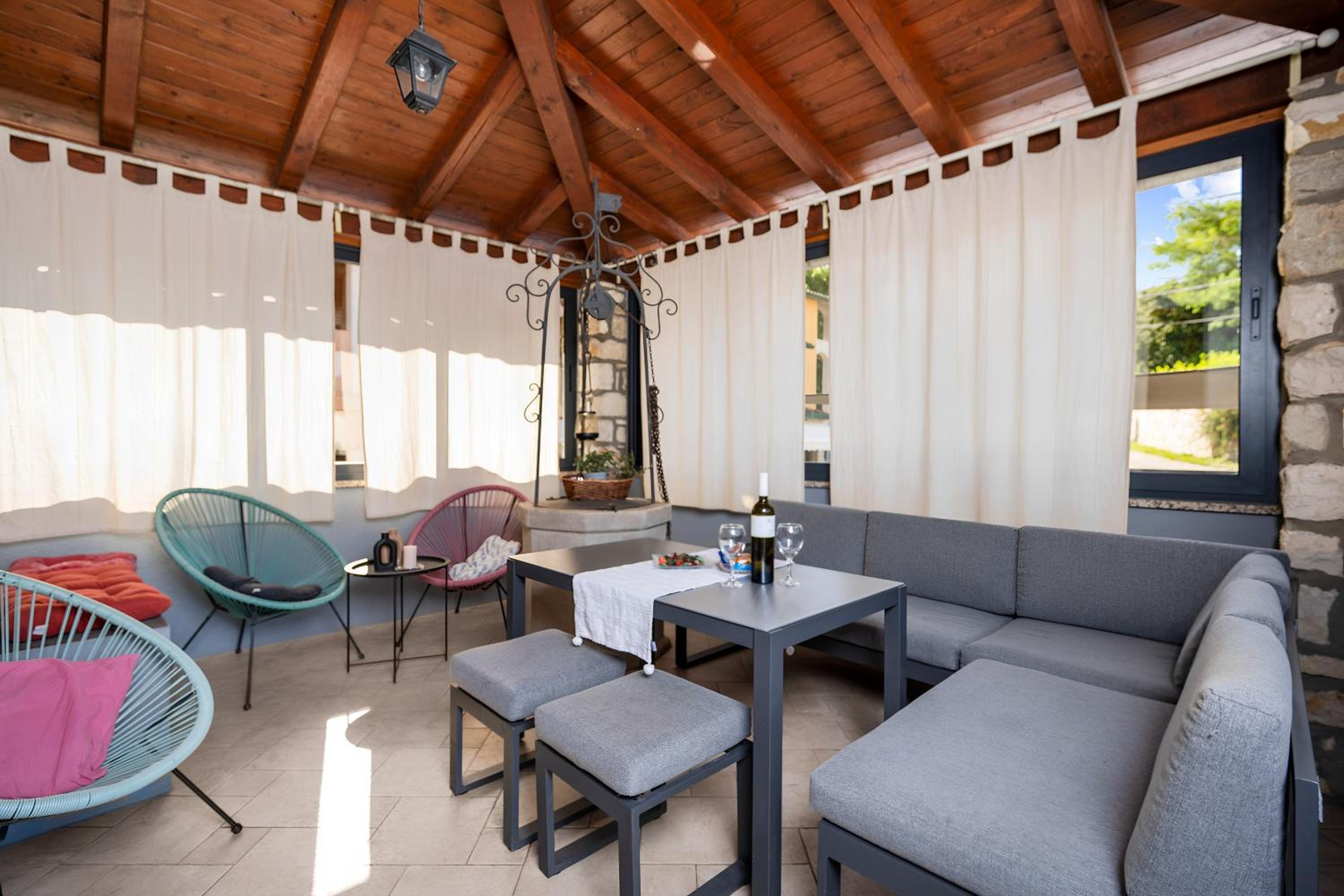 Four-Bedroom Vacation Home photo 2