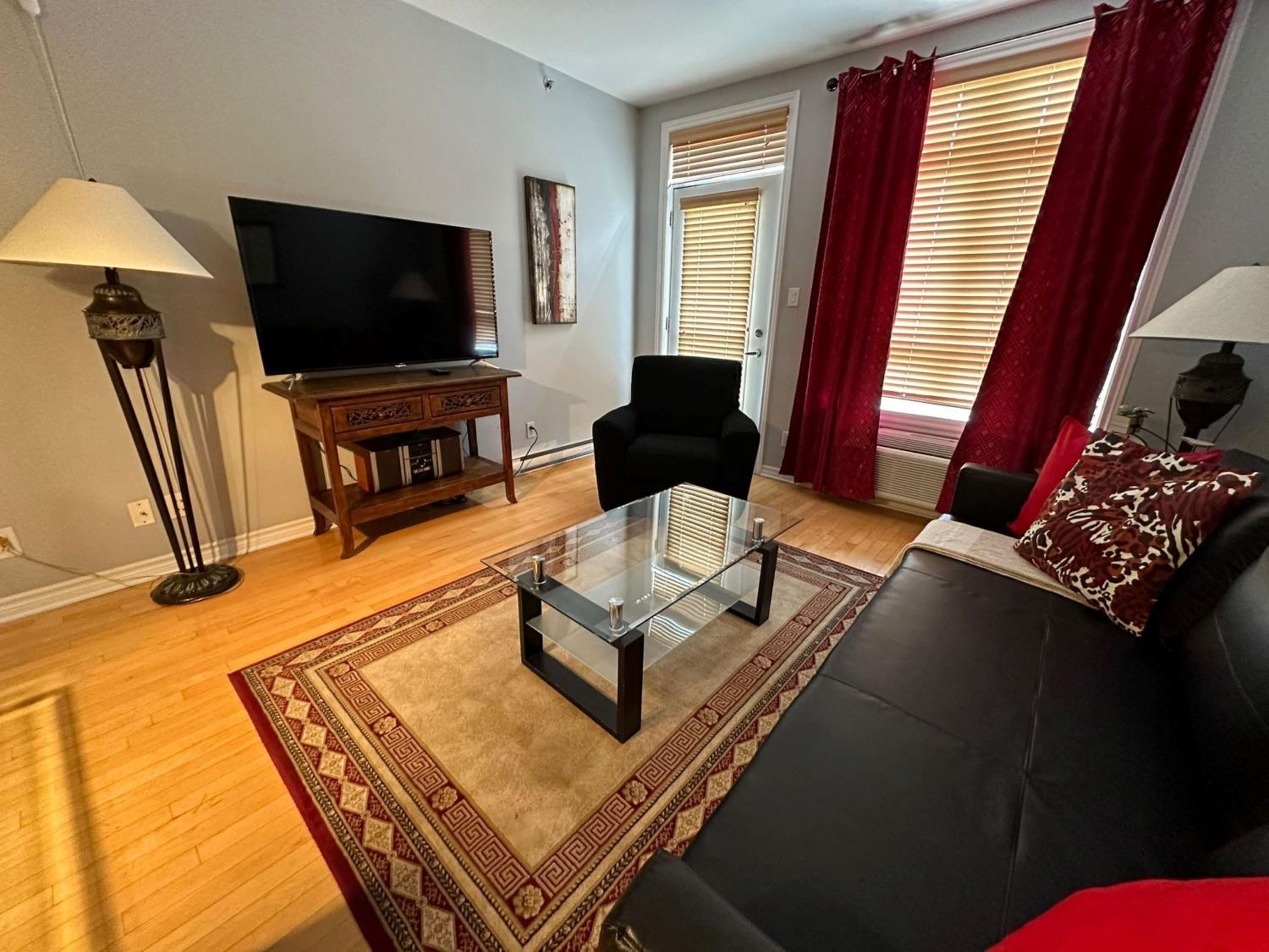 Sunrise Suite 404