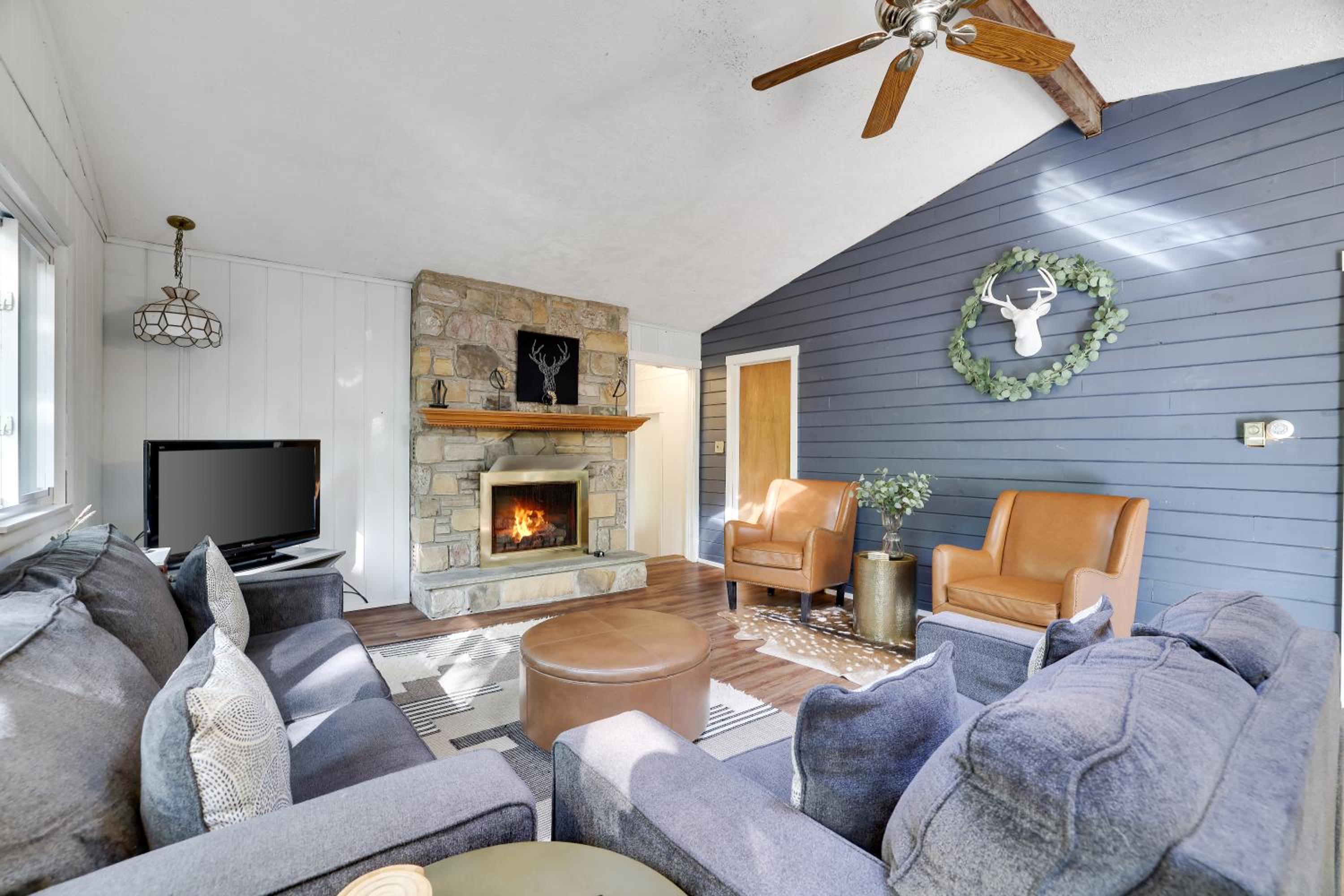 Deluxe Family Room photo 1