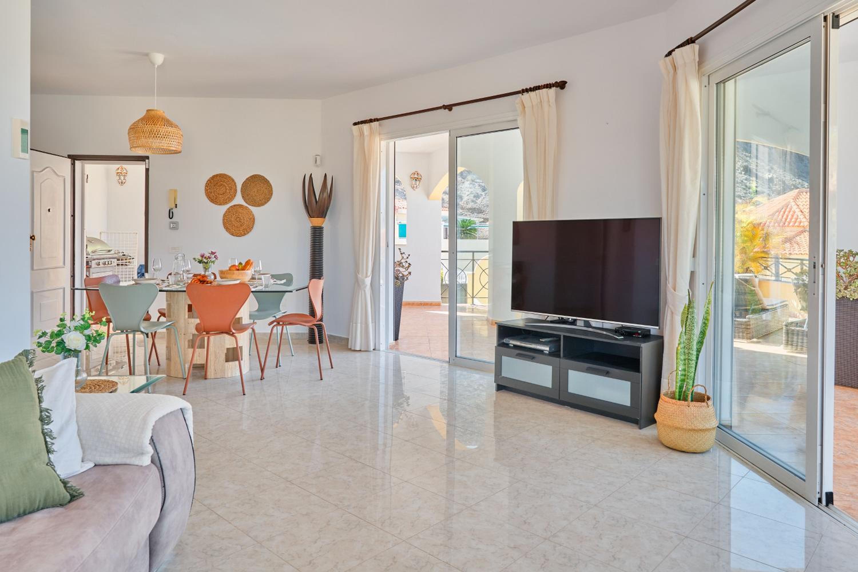 Villa de Tres Habitaciones