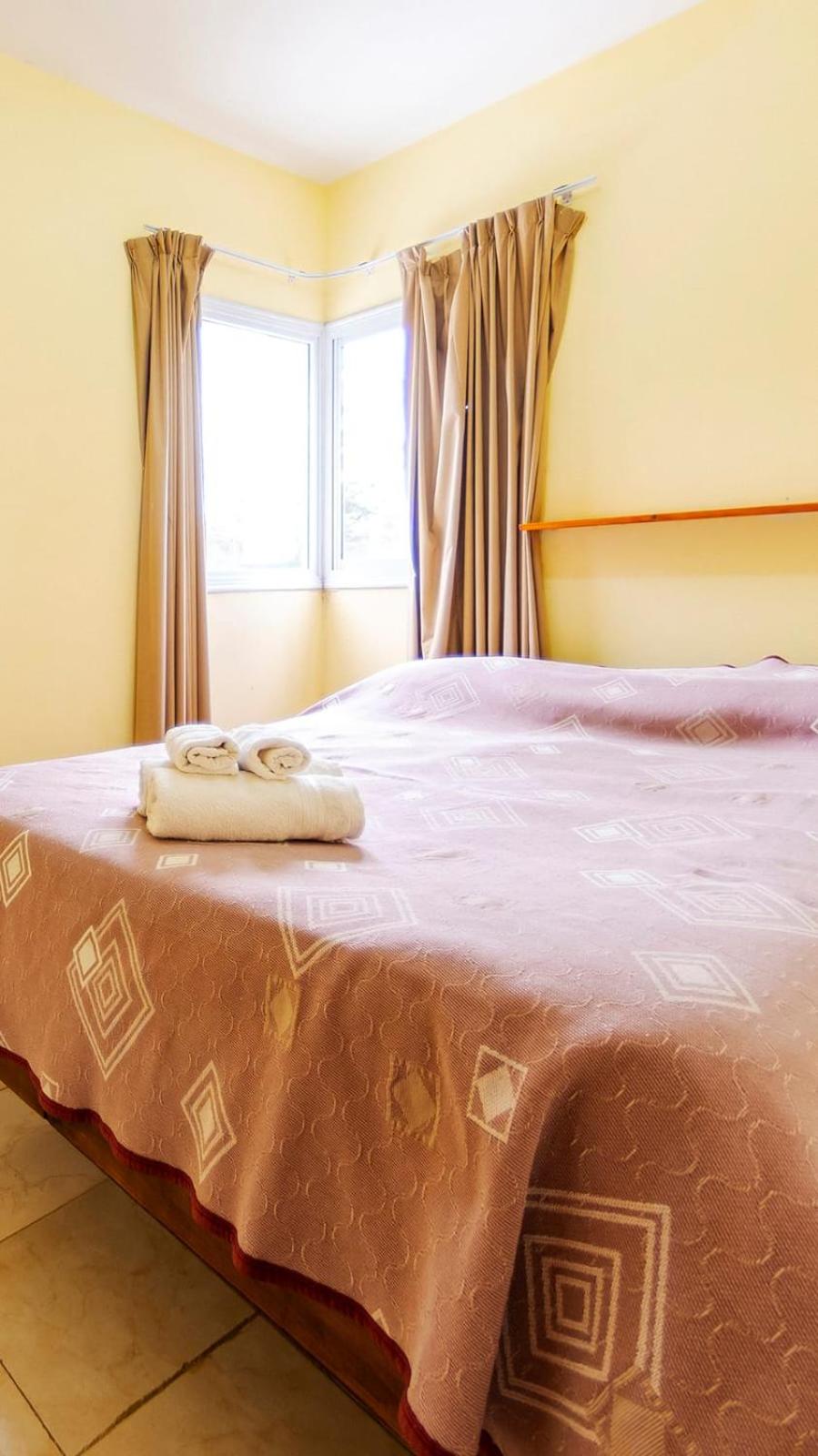 Quadruple Room with Private Bathroom photo 3