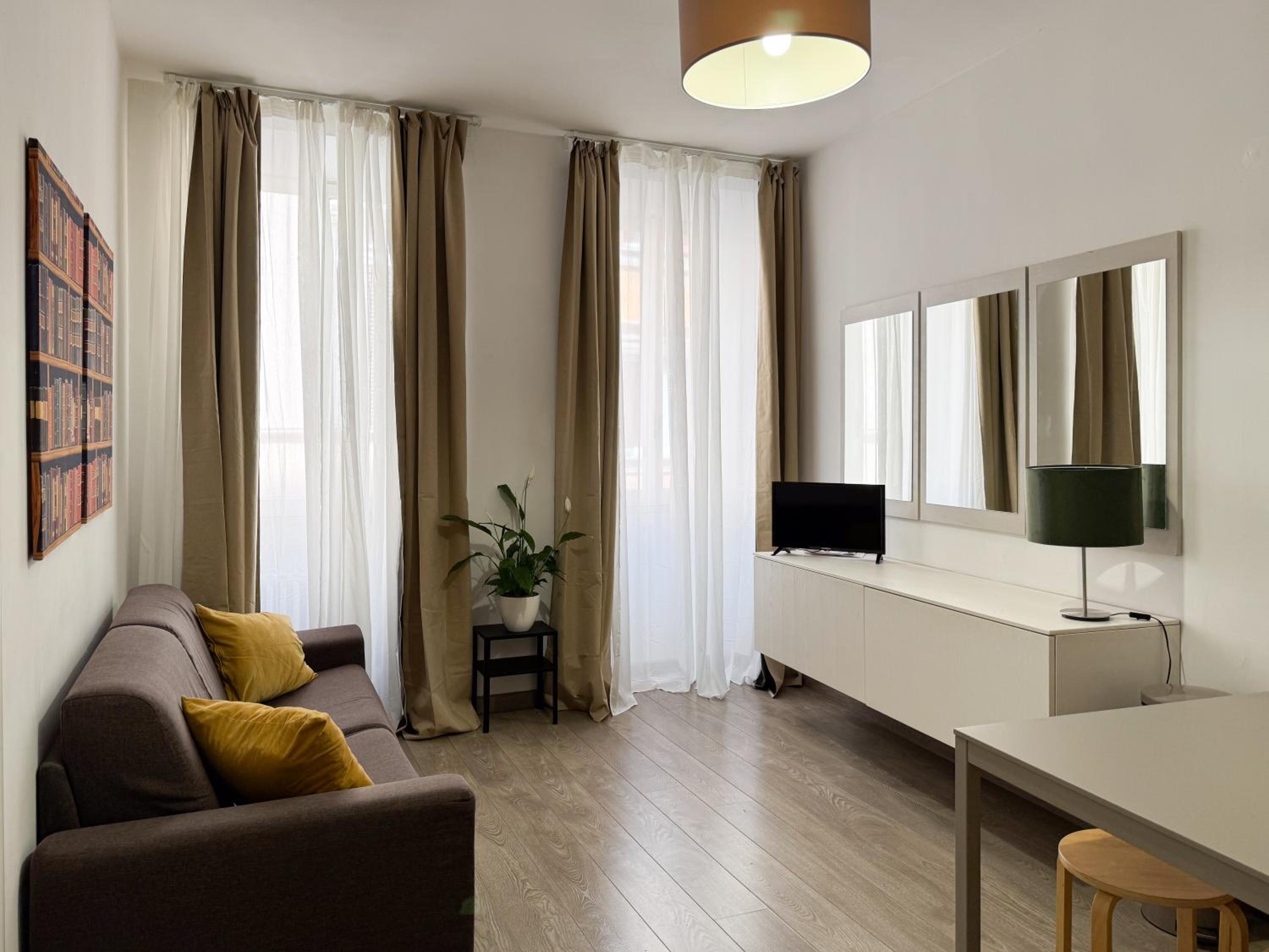One-Bedroom Apartment