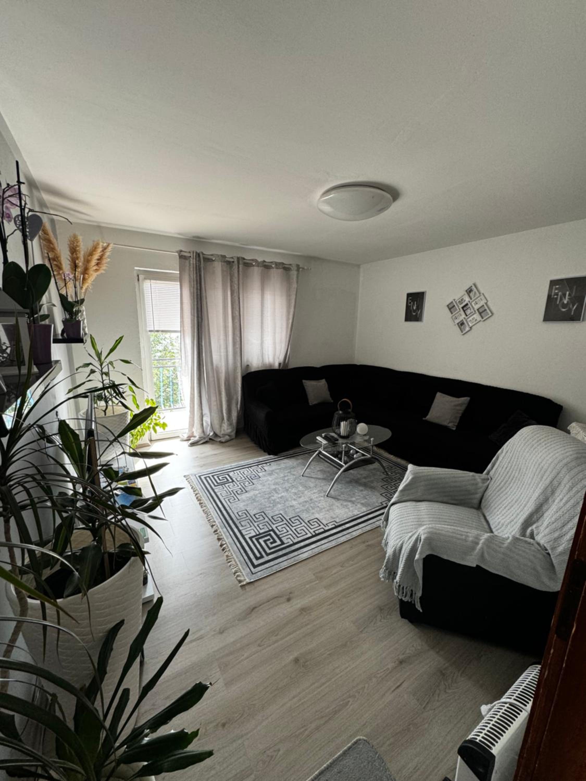 Apartment - Photo 1