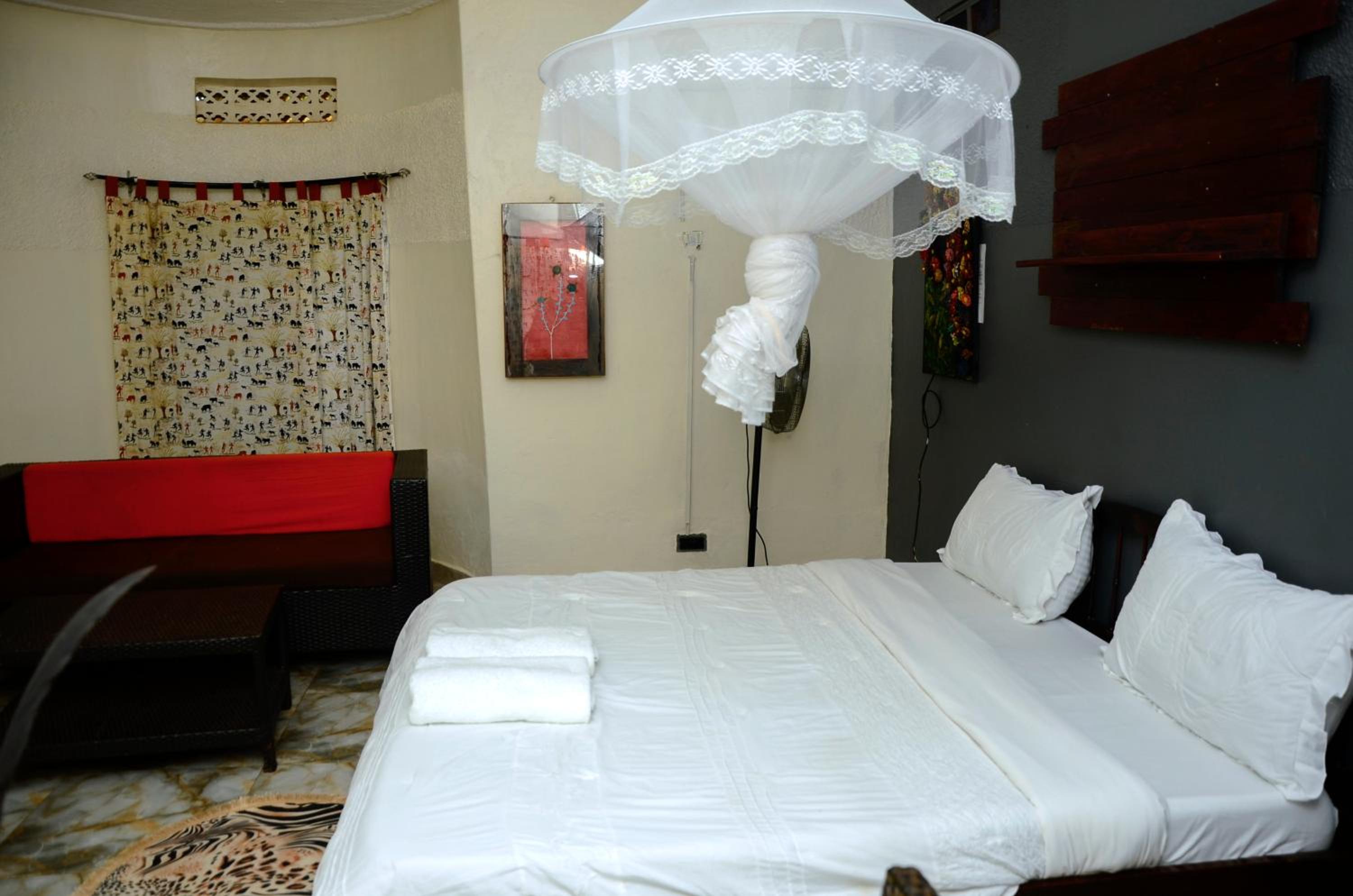 Double Room - Photo 22