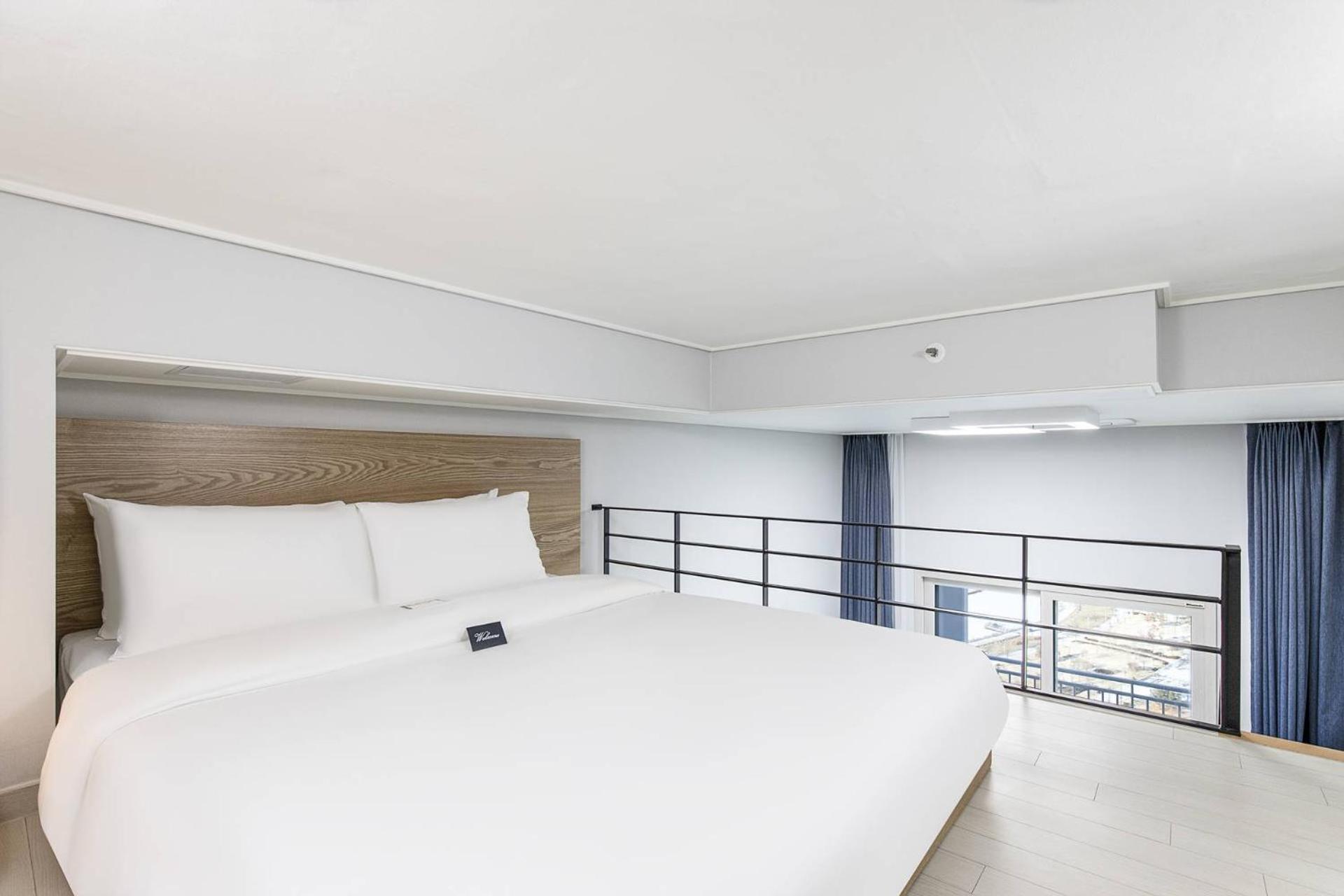 Double Room - Photo 3