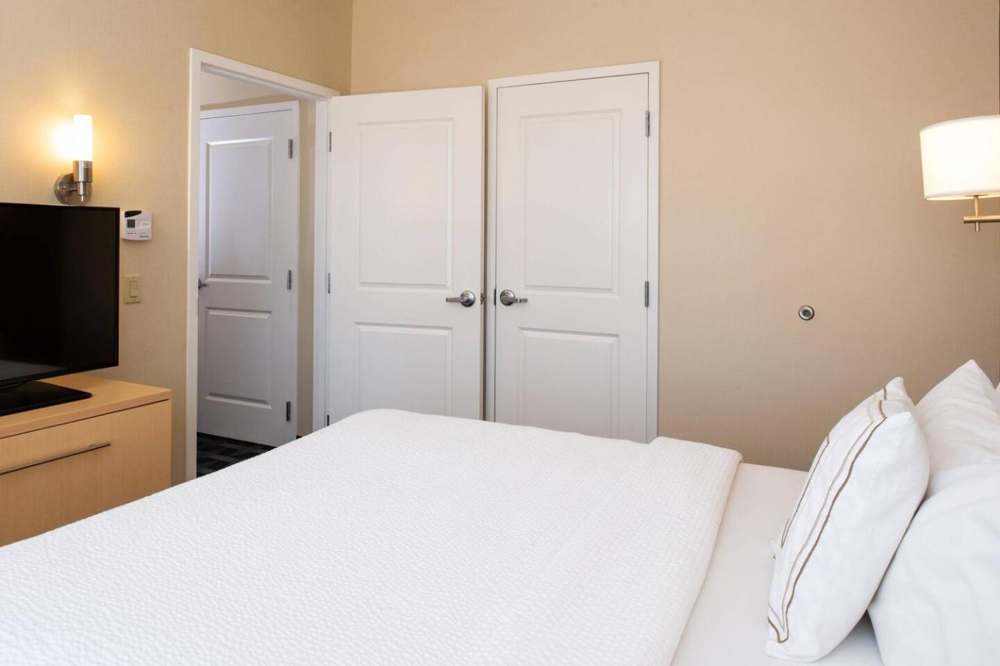 Two-Bedroom Suite