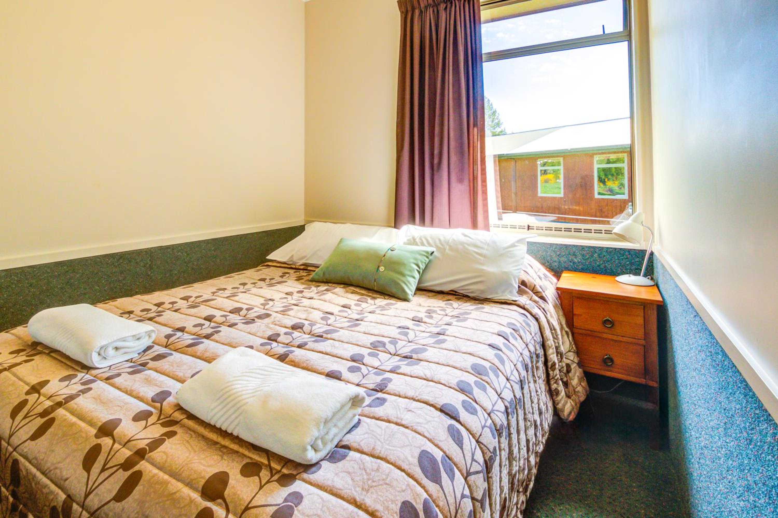 Family Two Bedroom Suite with Park View - Photo 4
