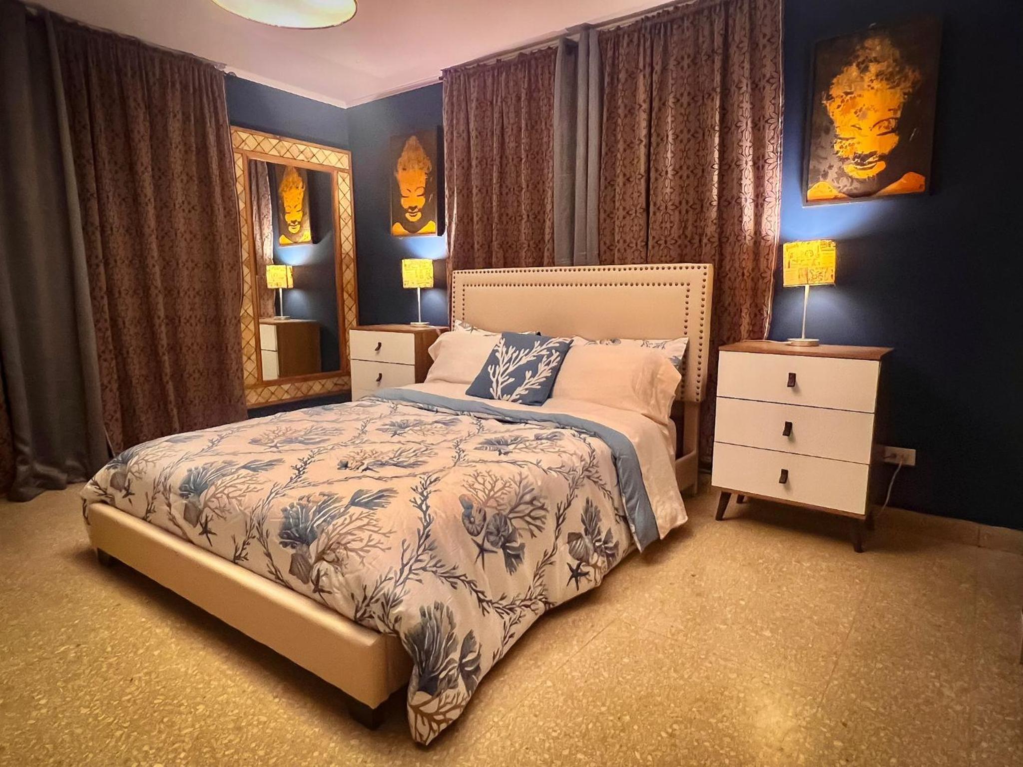 Deluxe Queen Room photo 2