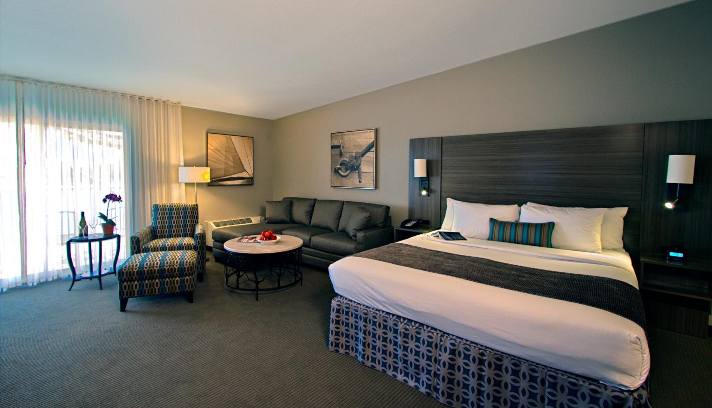 King Suite - Photo 10
