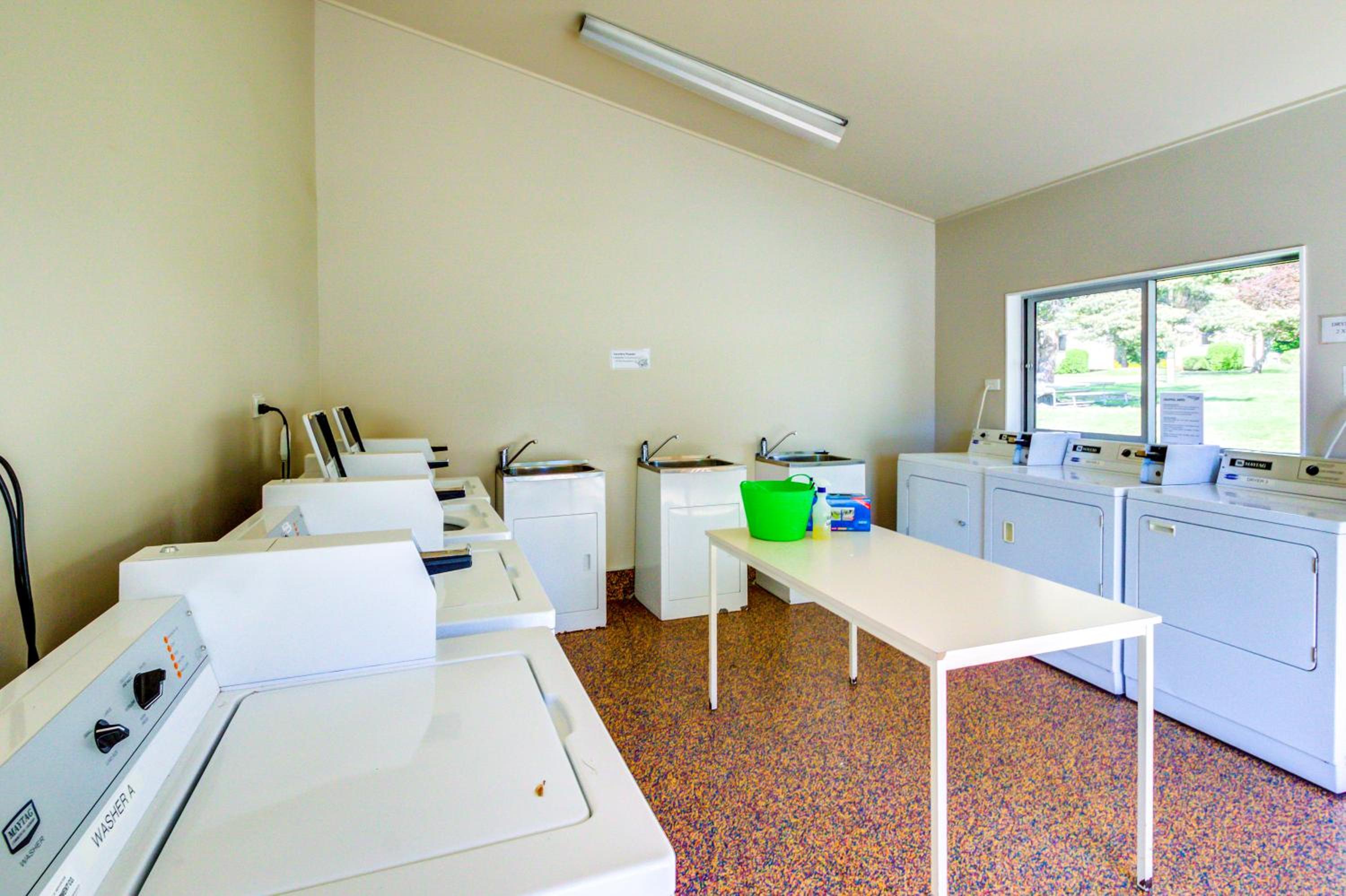 Twin Studio - Photo 4