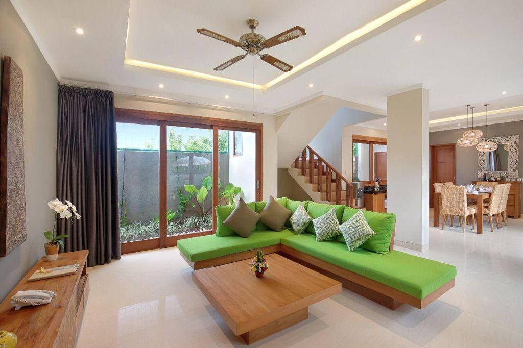 Three-Bedroom Villa photo 3