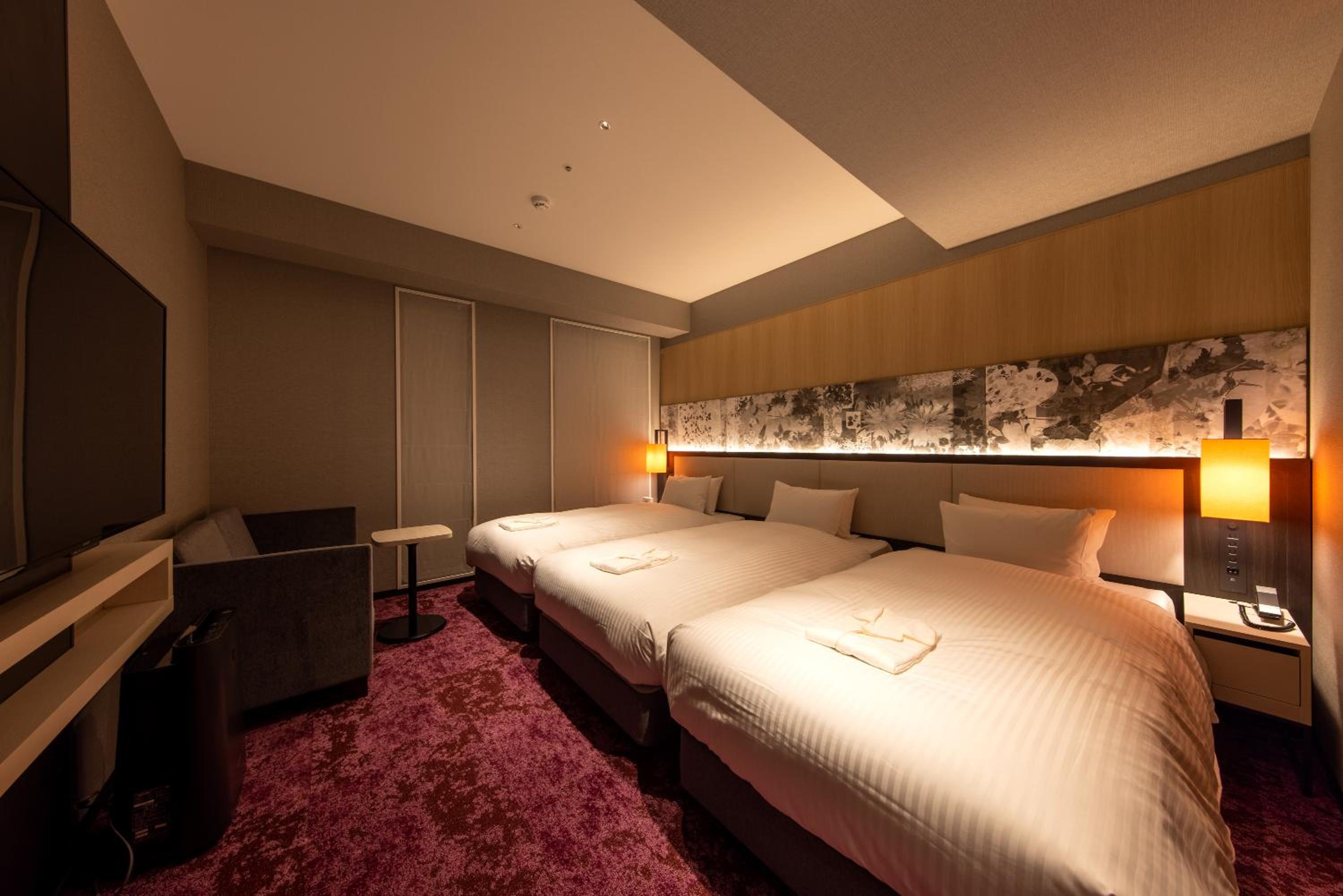 Casual Triple Room with Shower Booth (2 Adult) photo 2