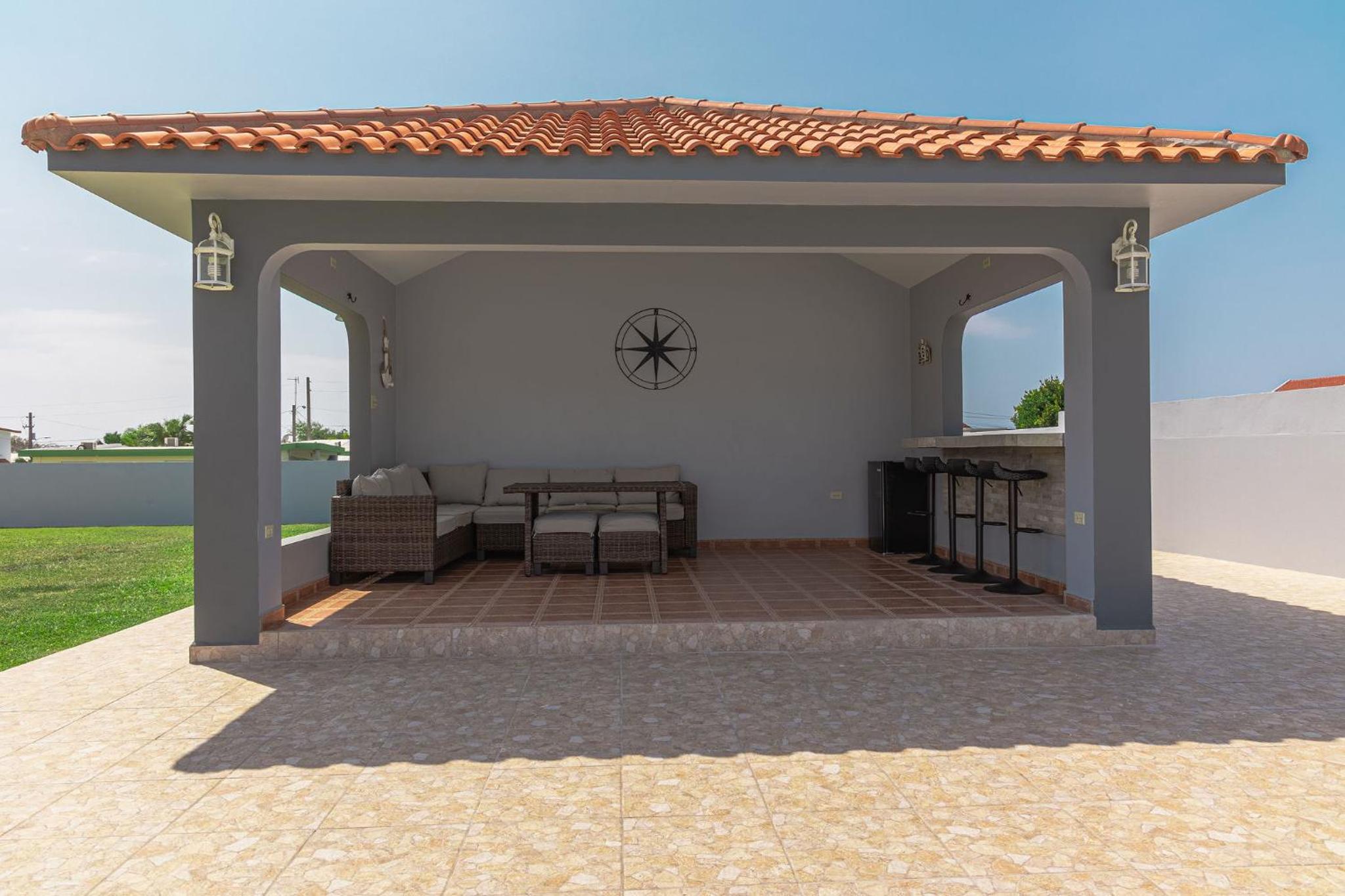 Three-Bedroom Villa photo 3