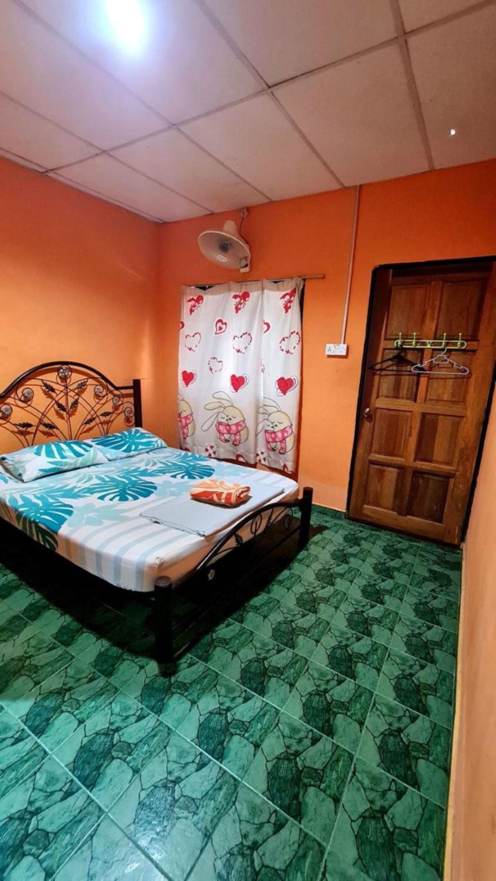 Standard Double Room With Fan photo 1