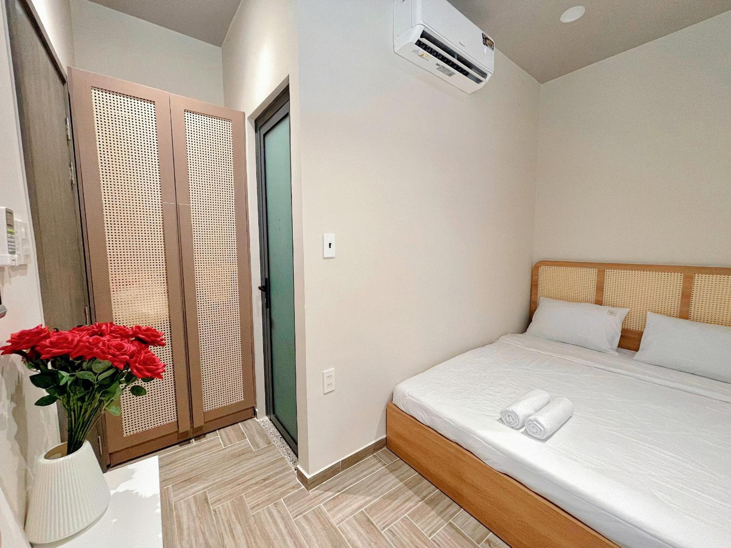 Classic One-Bedroom Apartment With King Bed