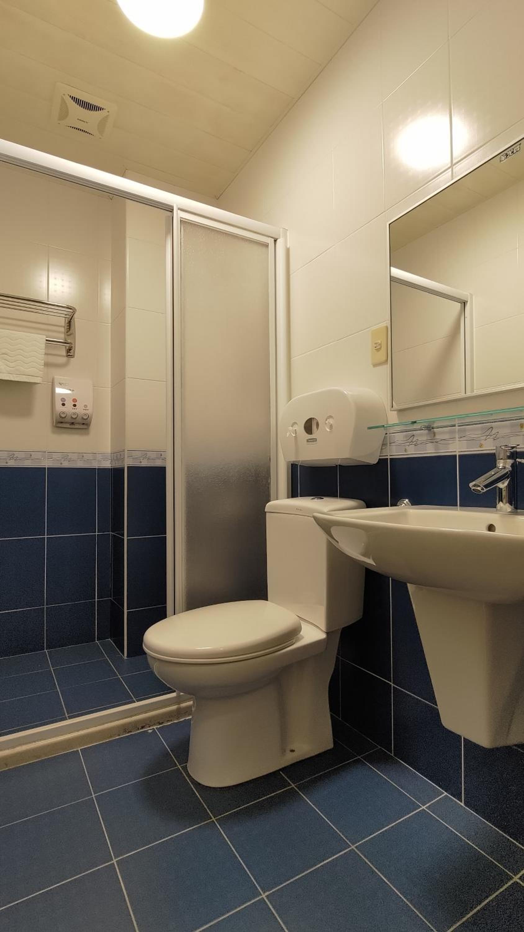 Double or Twin Room photo 3