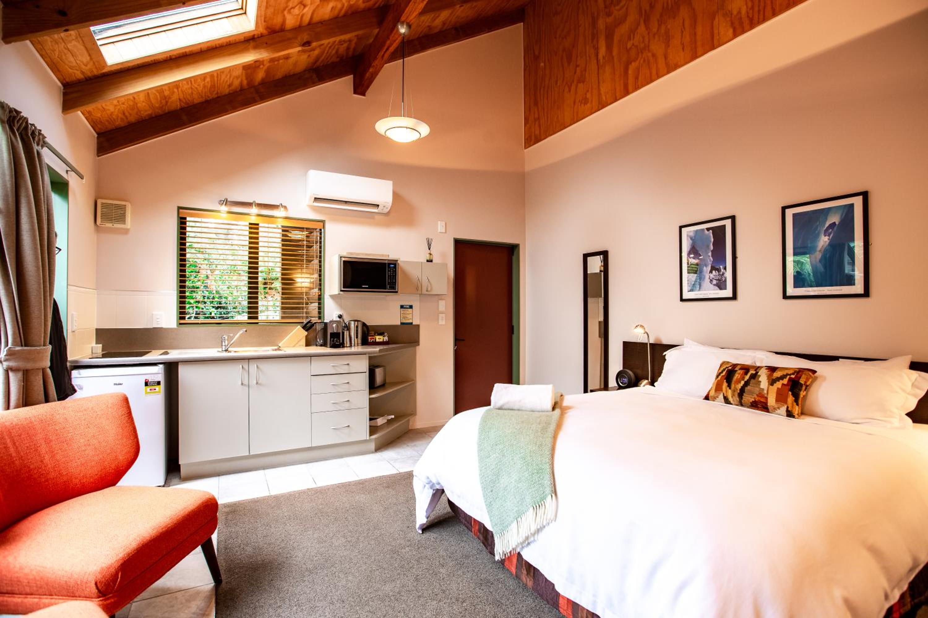 Tree Lodge