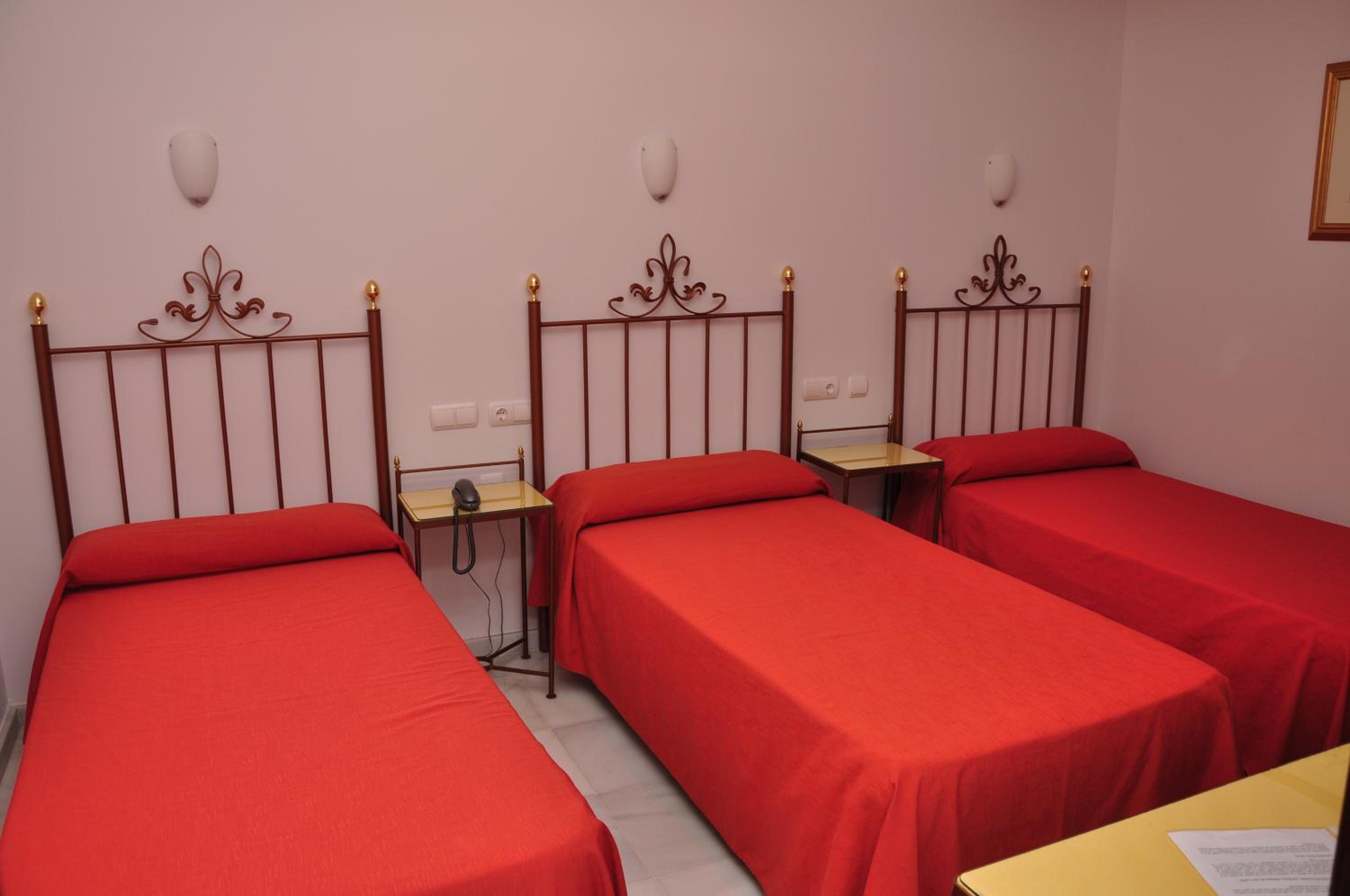 Habitación Doble o con Dos Camas con Cama Adicional
