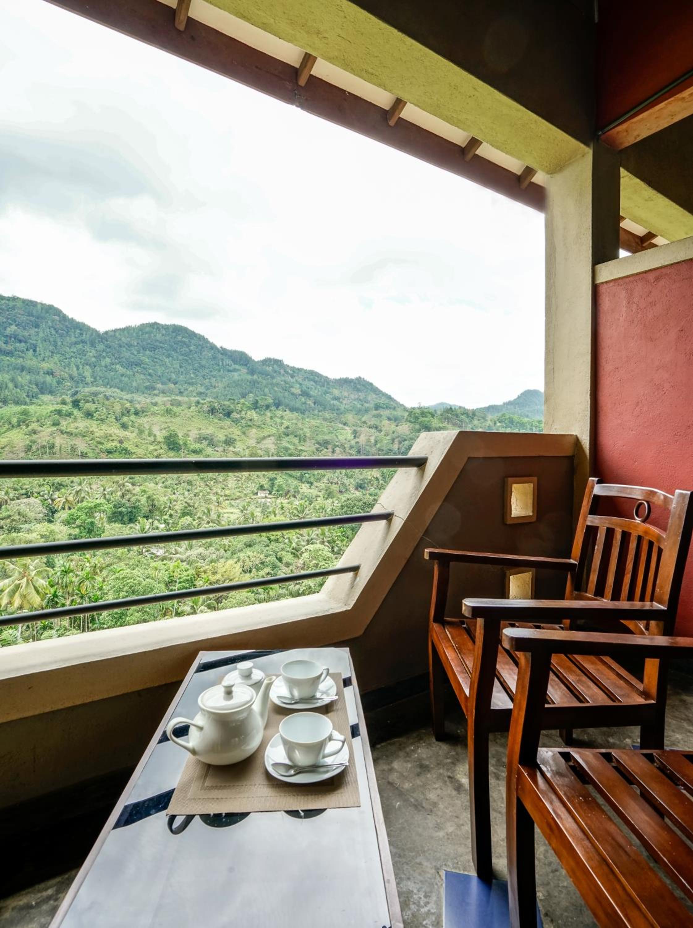 Single Room With Mountain View