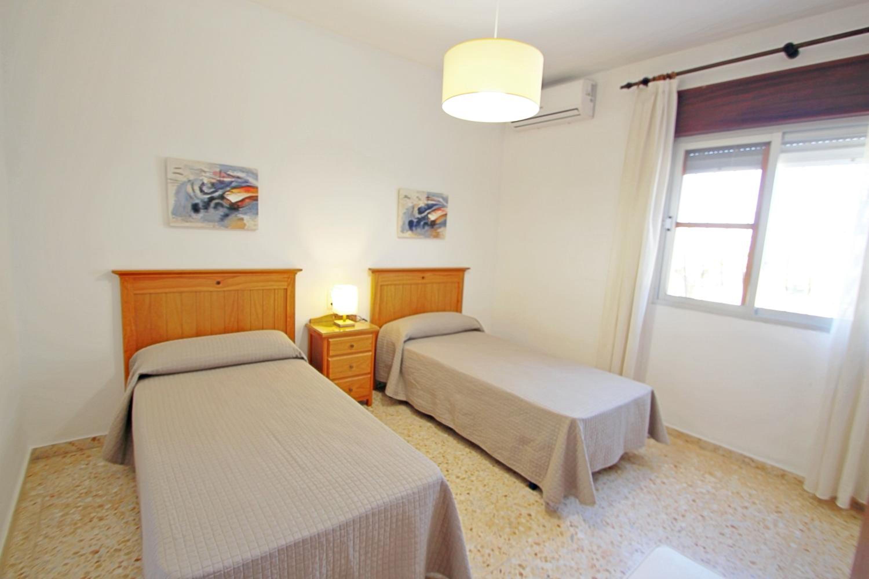 Casa de cuatro habitaciones