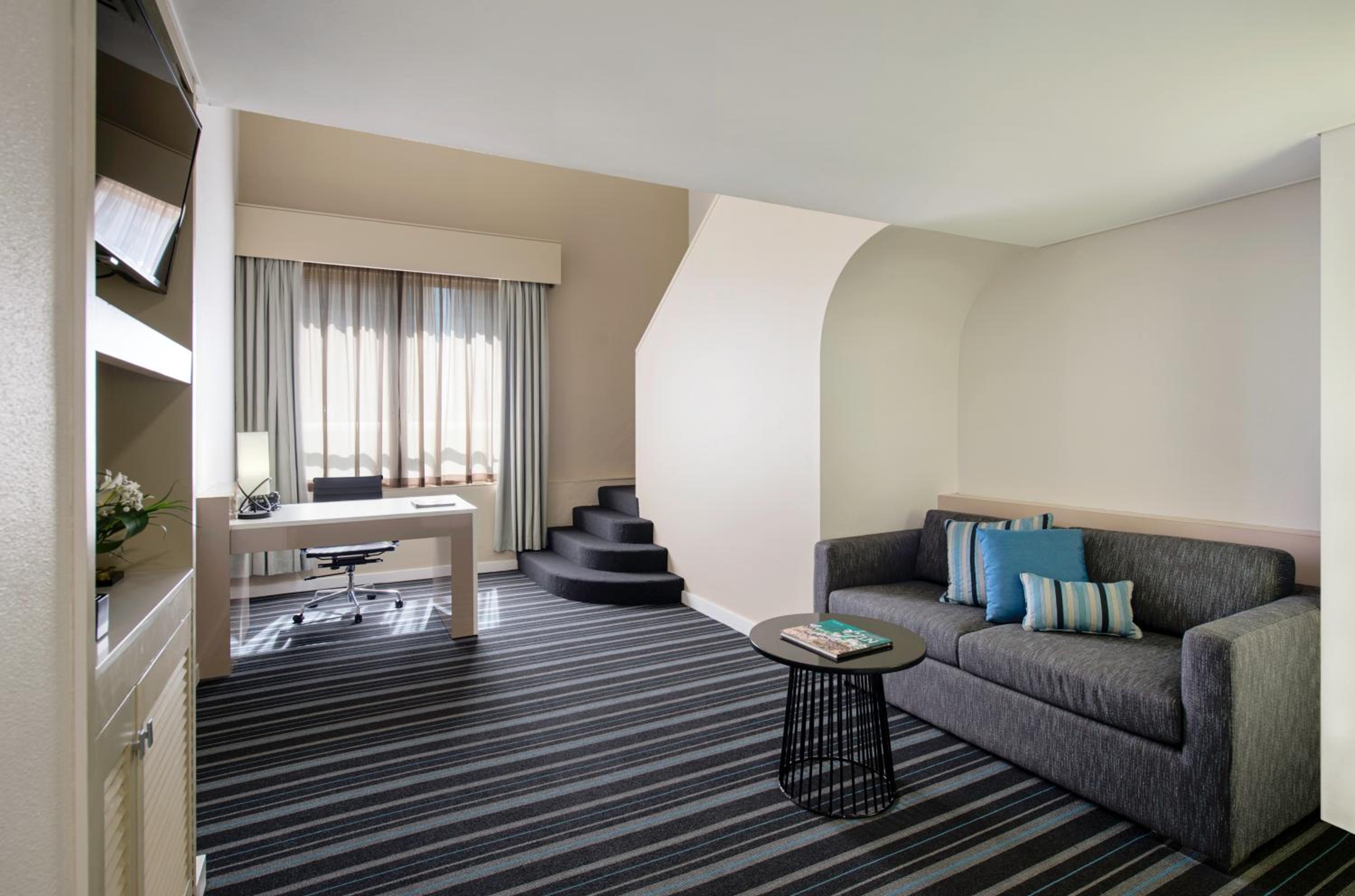 Junior Suite thumbnail 6