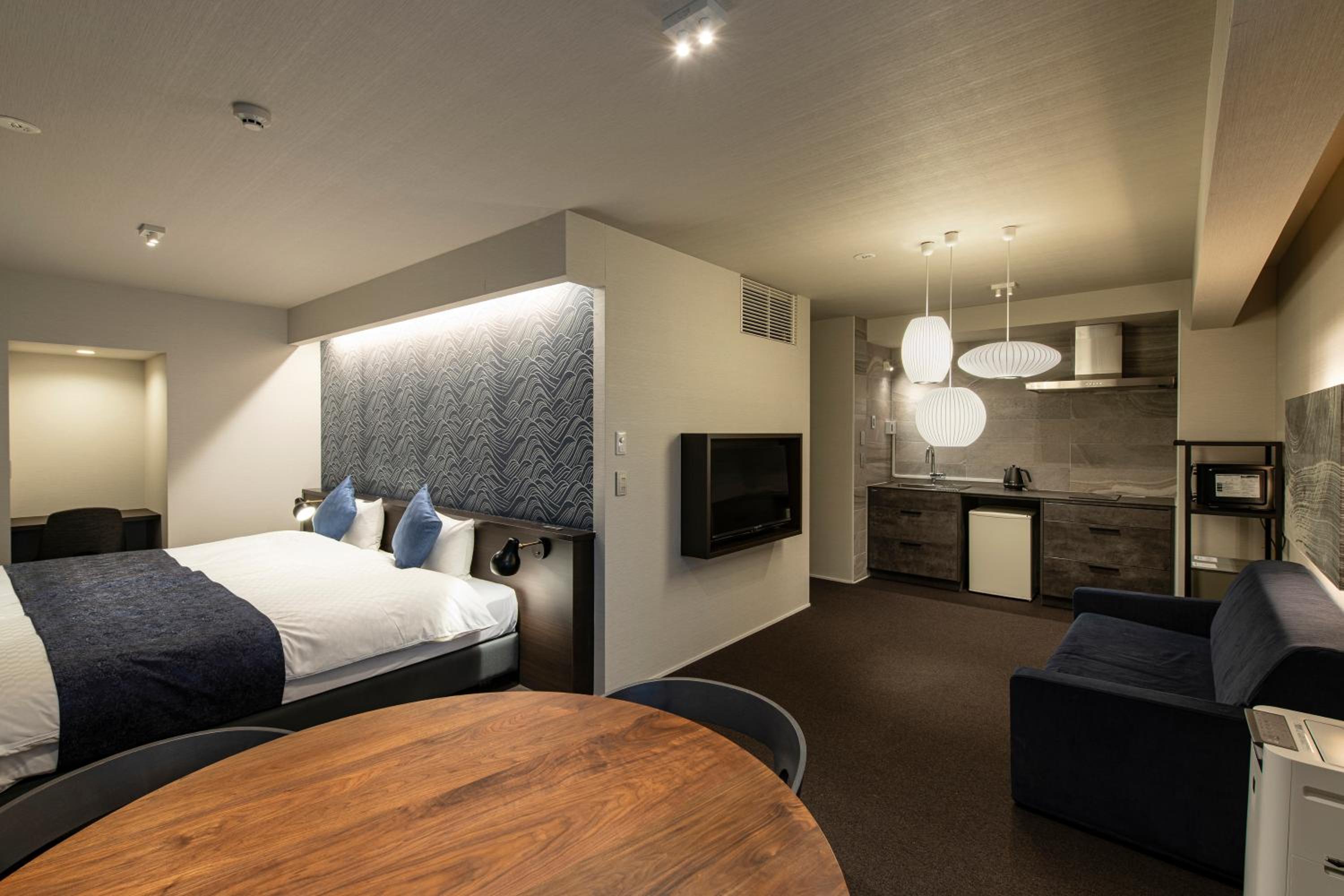 Large Twin Room - Photo 21