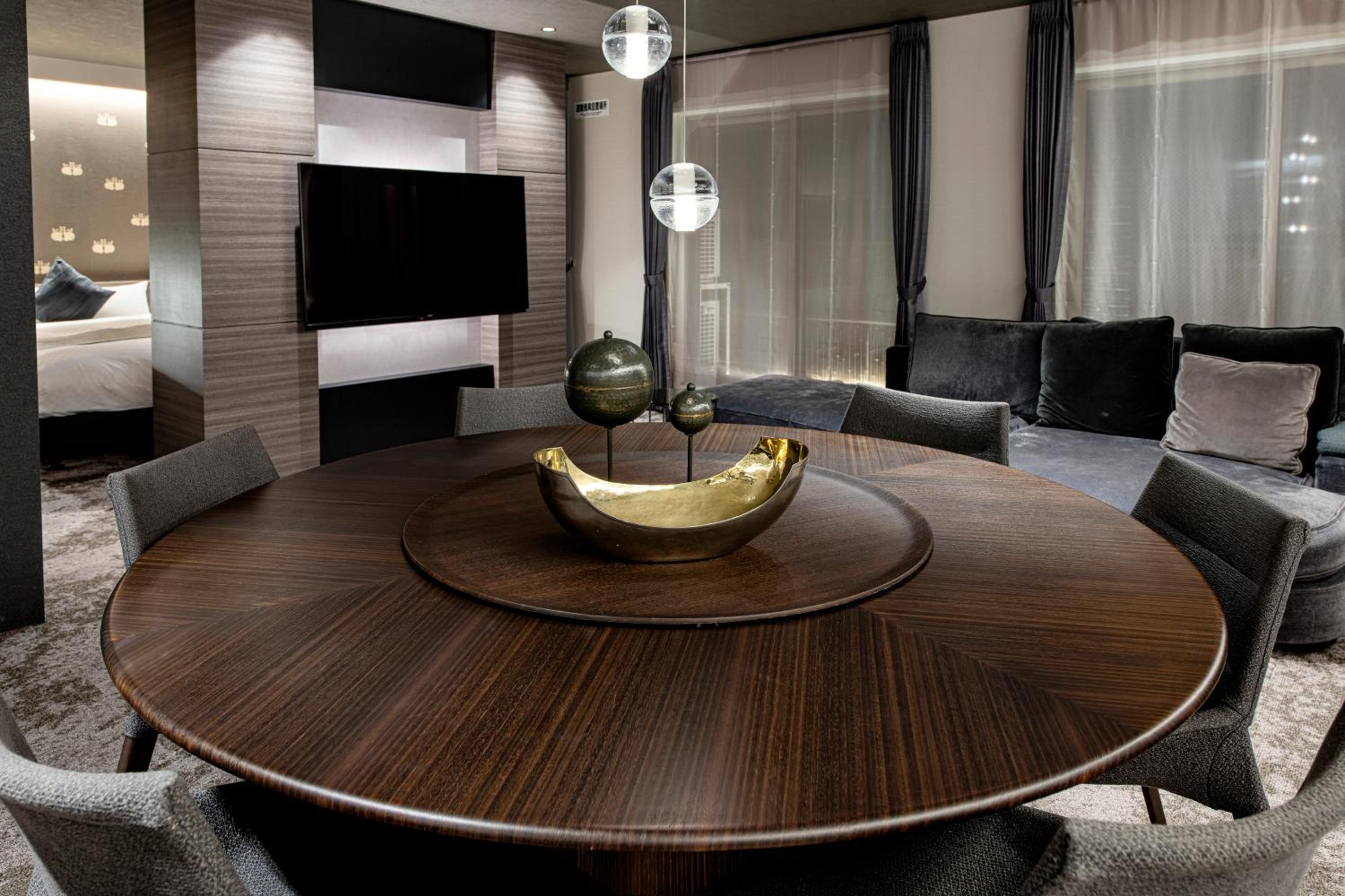 Two-Bedroom Suite - Photo 26