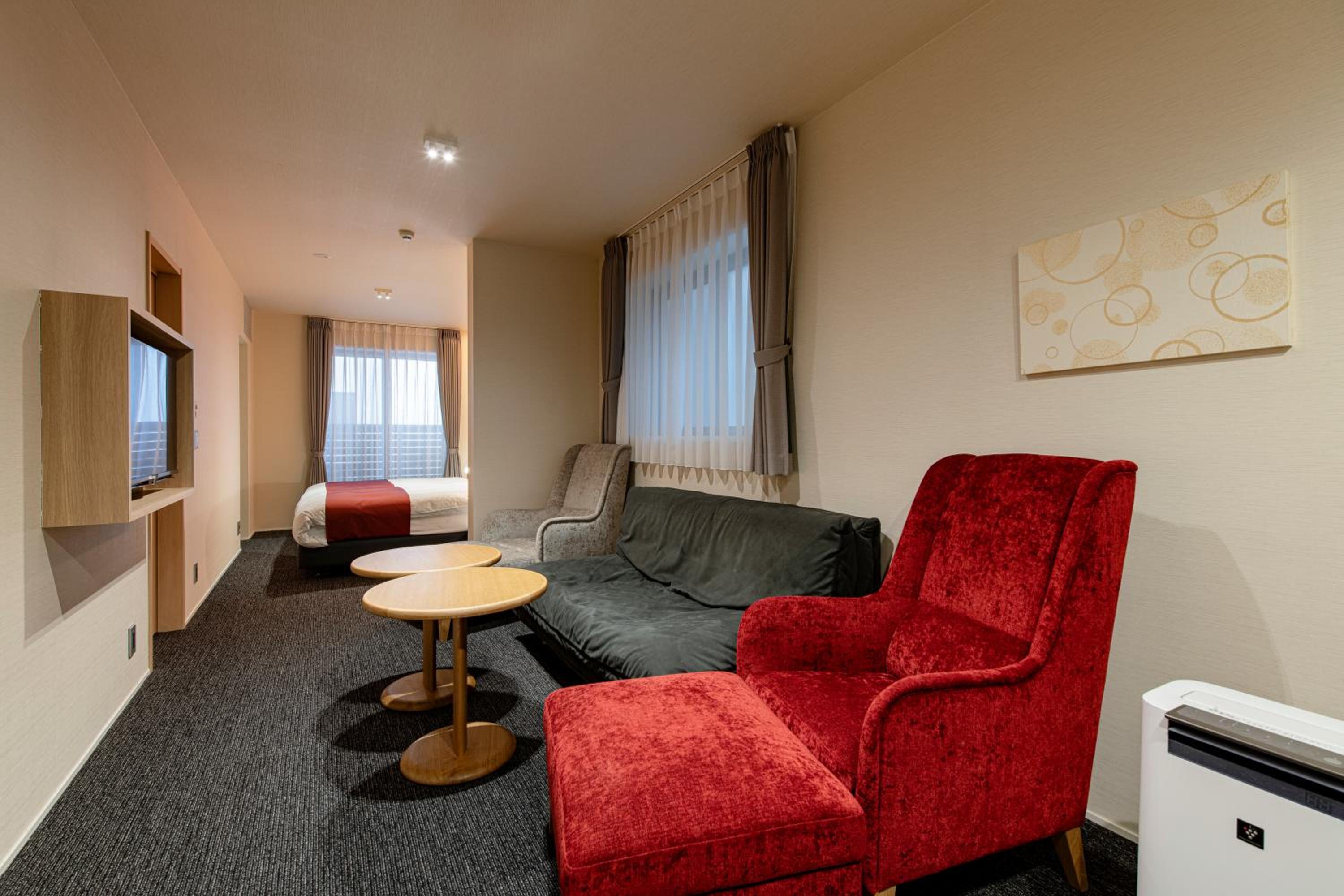 Quadruple Room - Photo 25