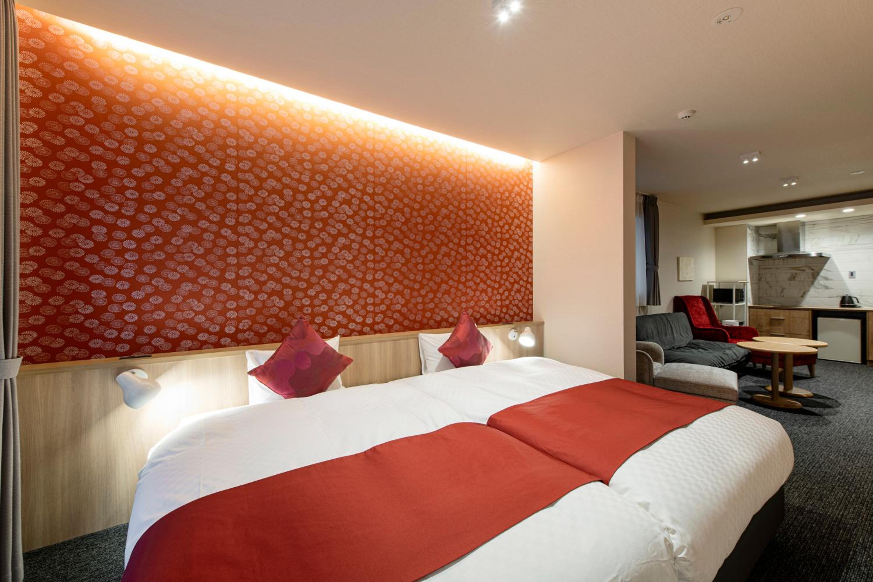 Quadruple Room - Photo 24