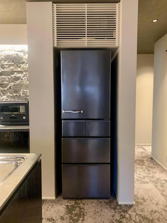 Two-Bedroom Suite - Photo 5