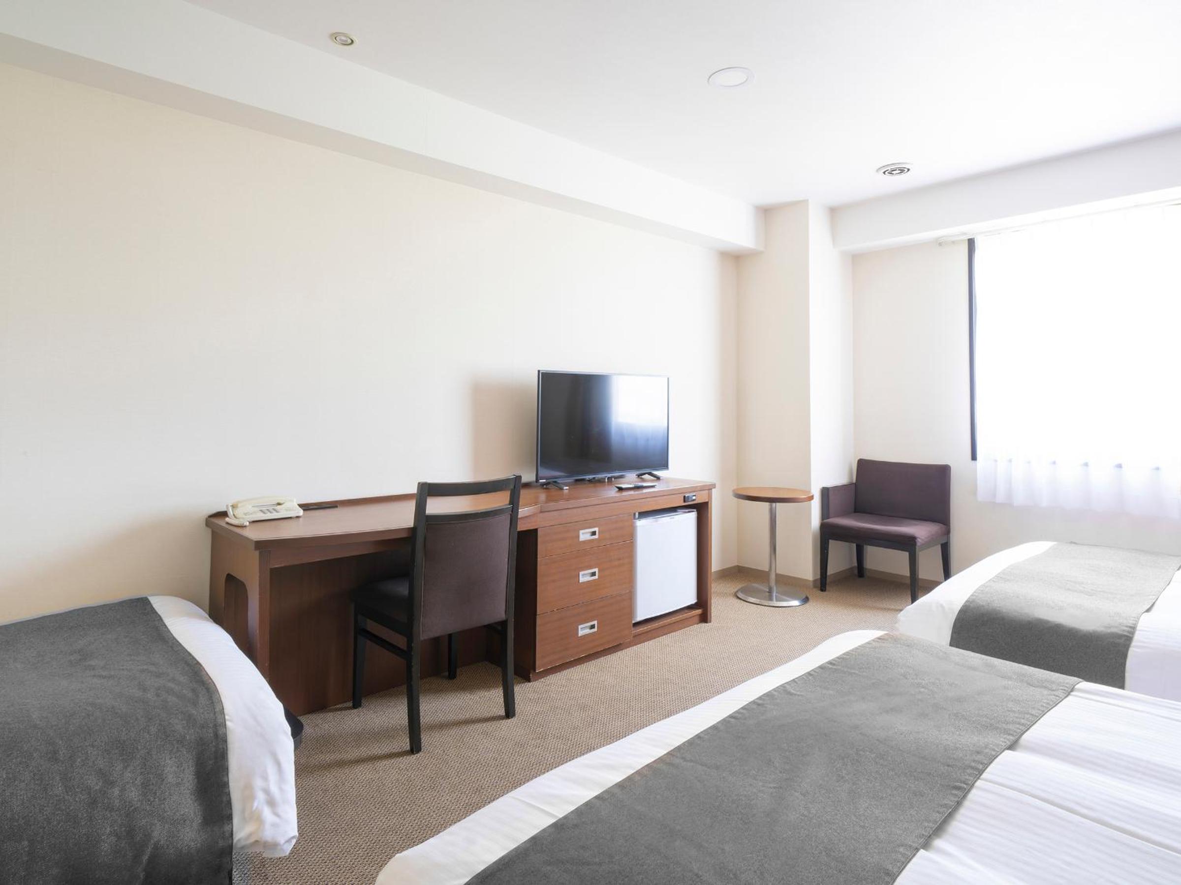 Twin Room with Extra Bed - Non-Smoking - Photo 5