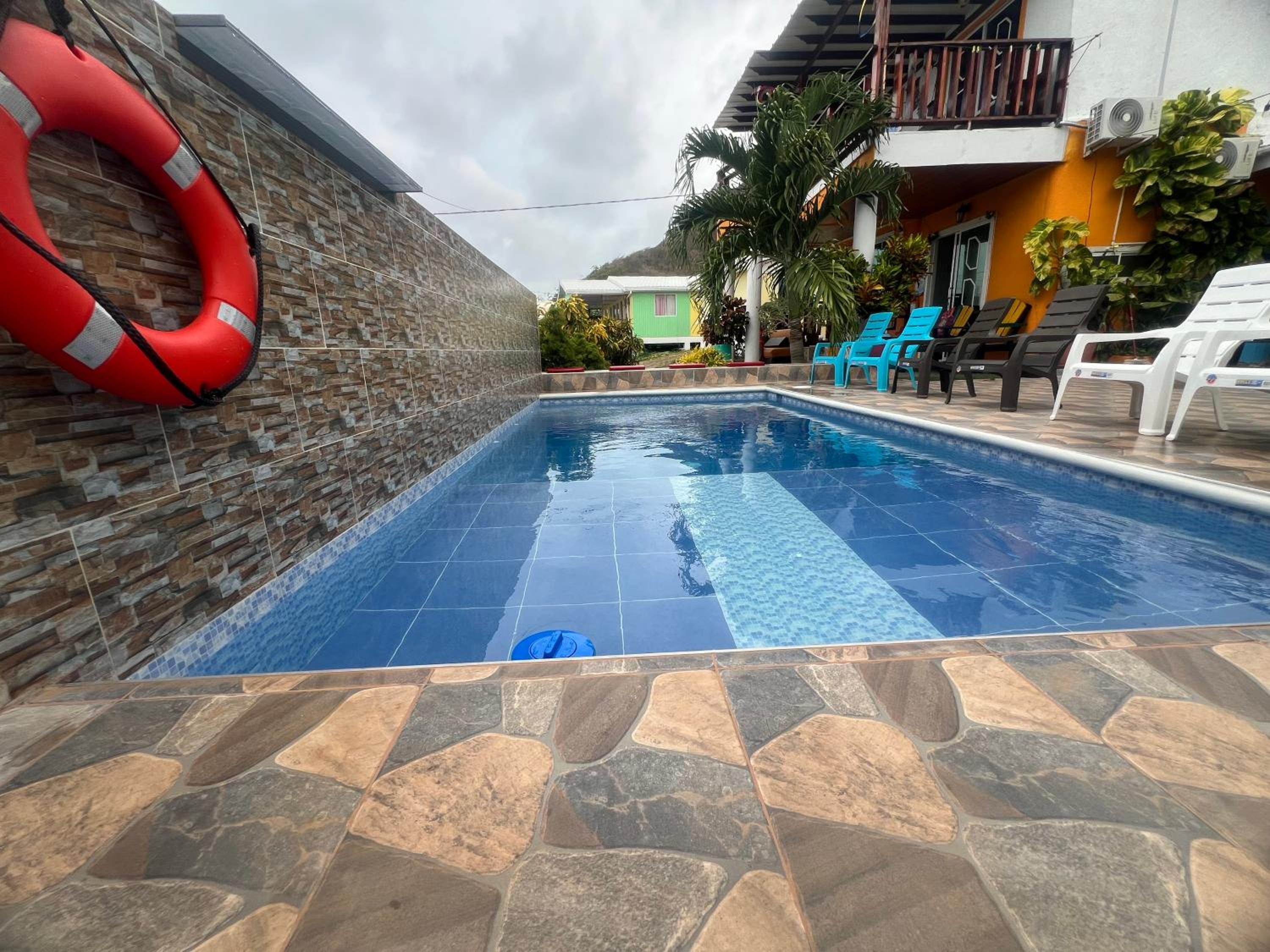 Studio with Pool View photo 3