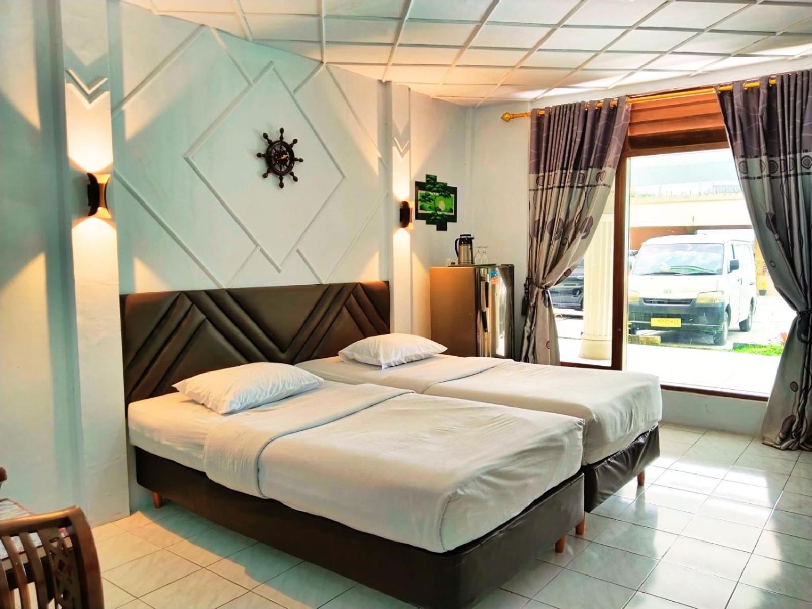Deluxe Double Room photo 2