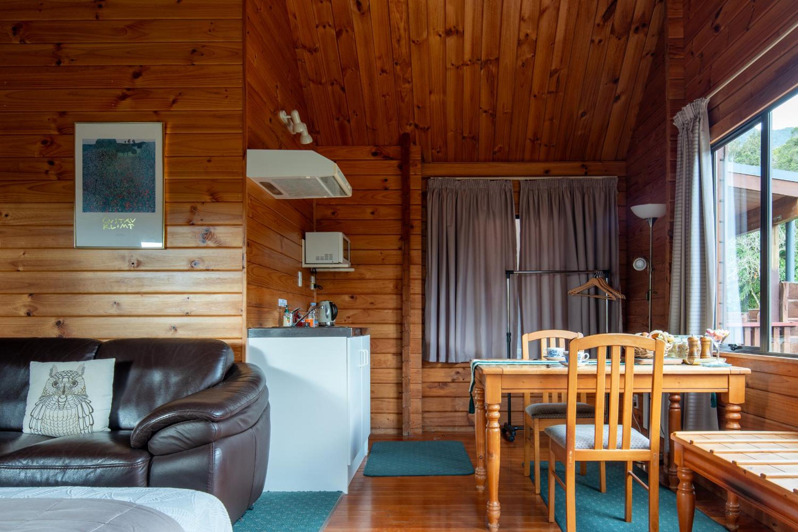 King Spa Chalet