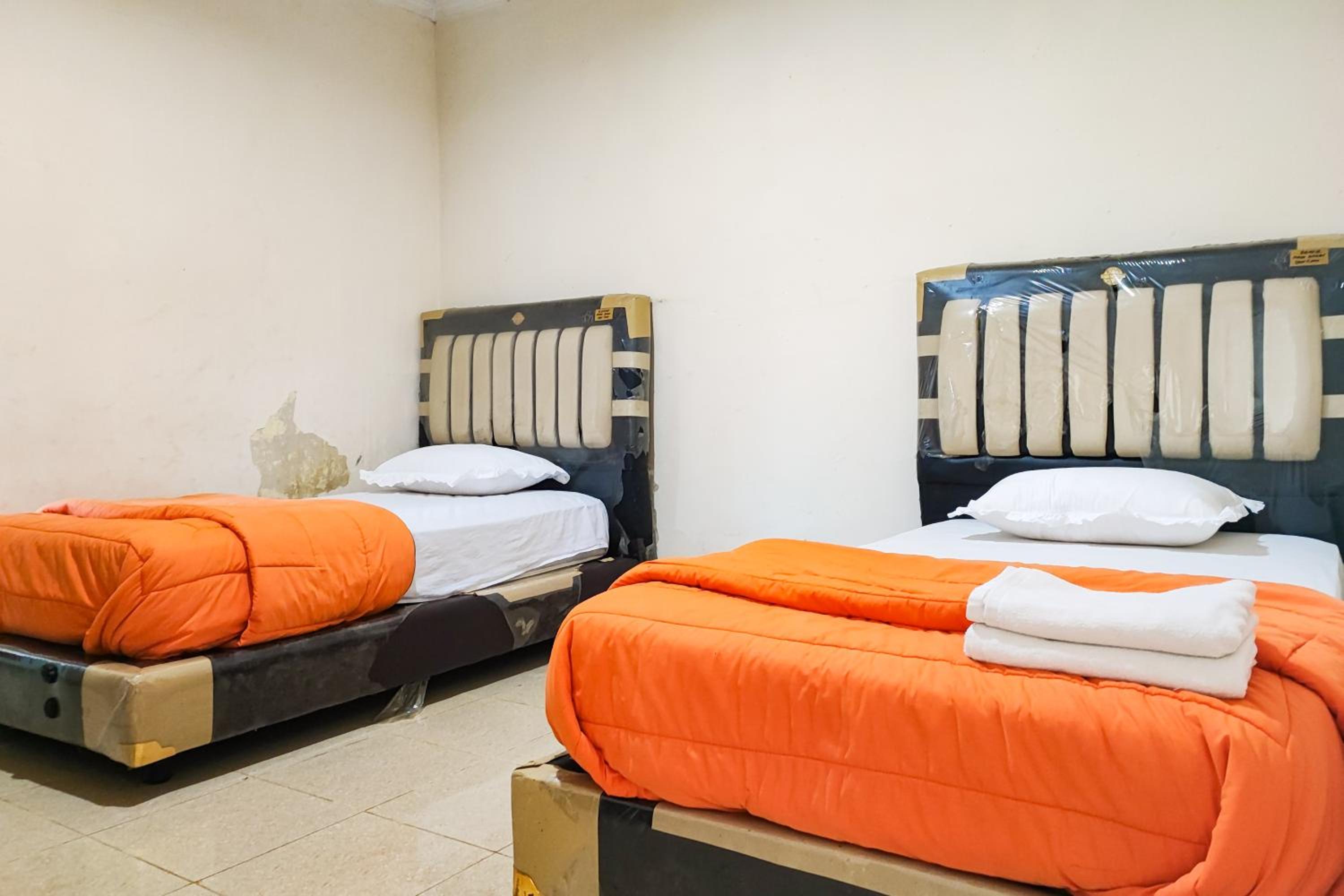 Deluxe Twin Room photo 1