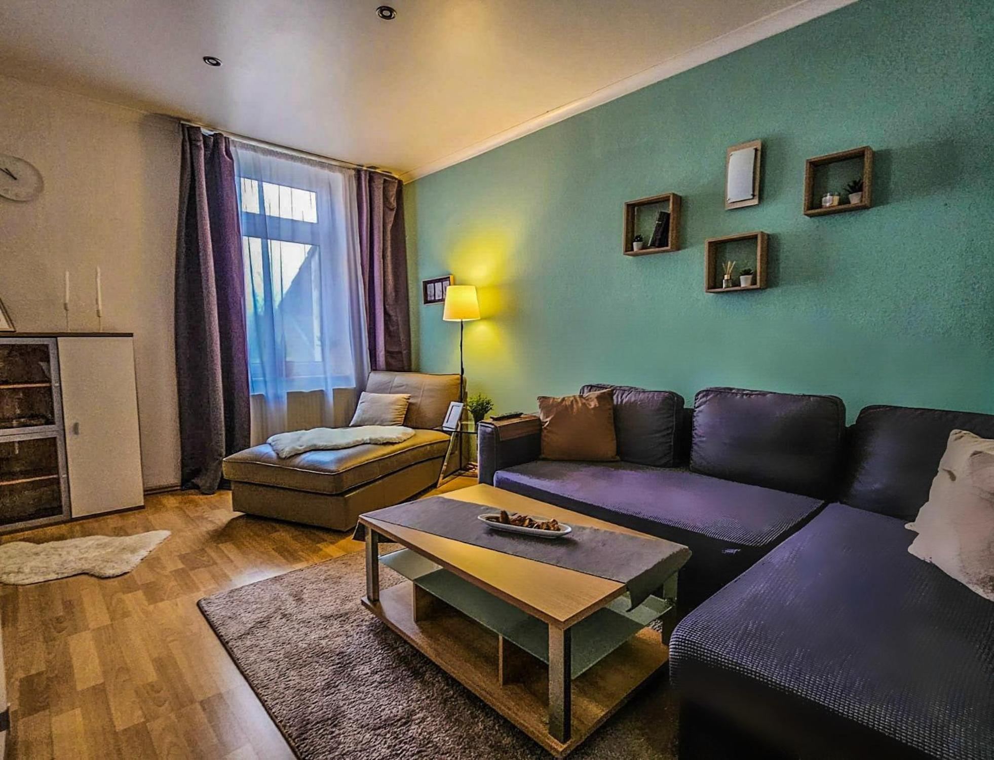 Apartment photo 2