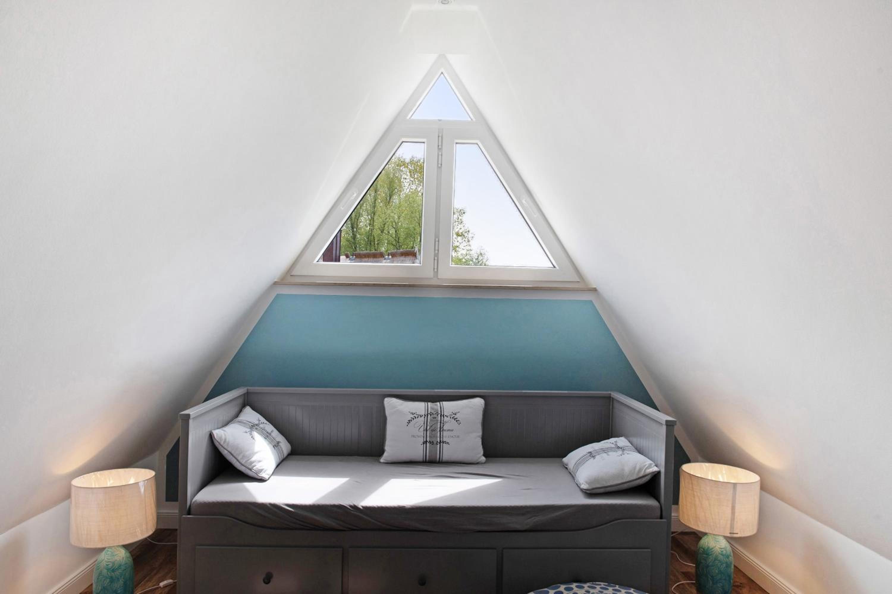 Two-Bedroom House photo 3