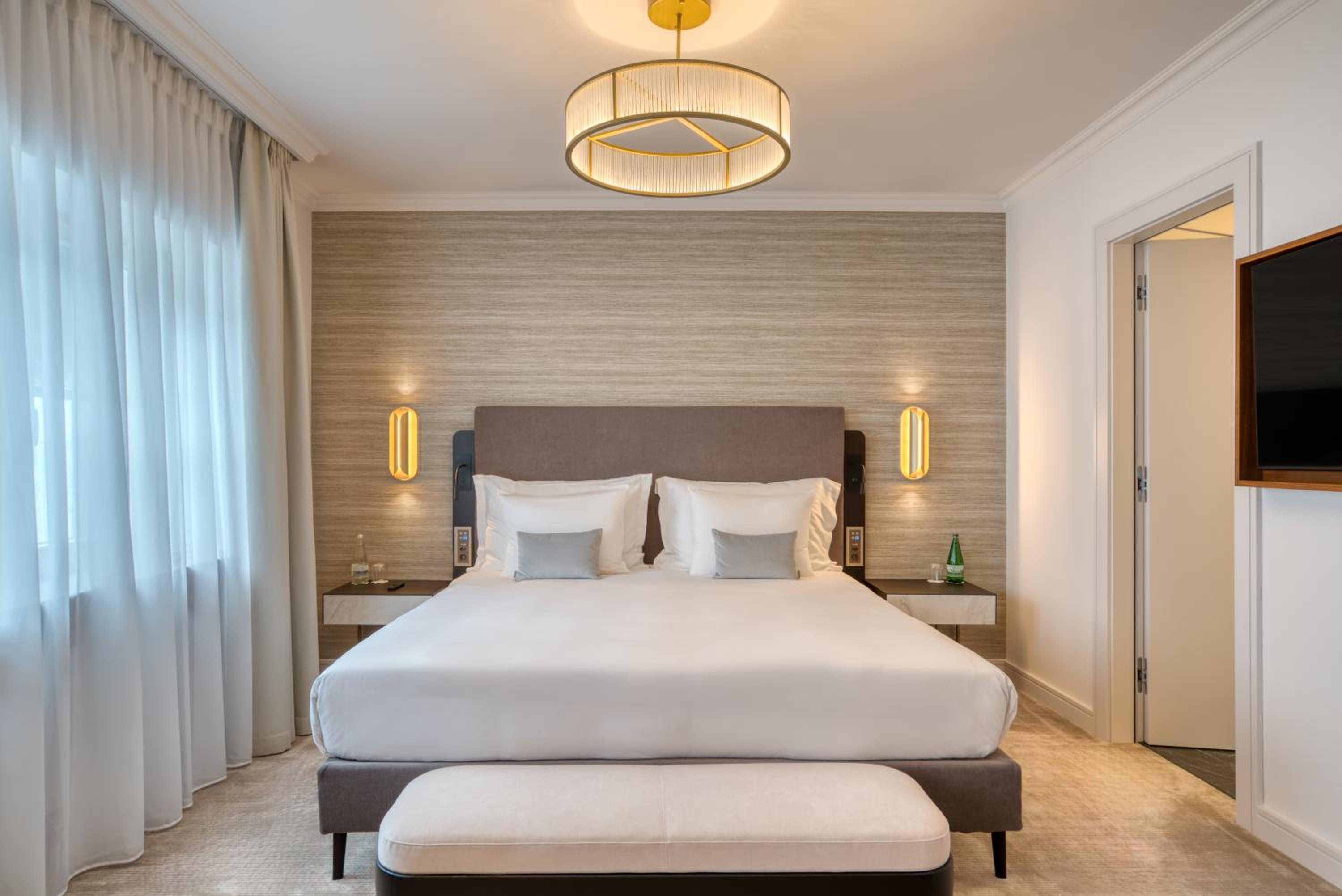 Executive Double Room - Photo 8