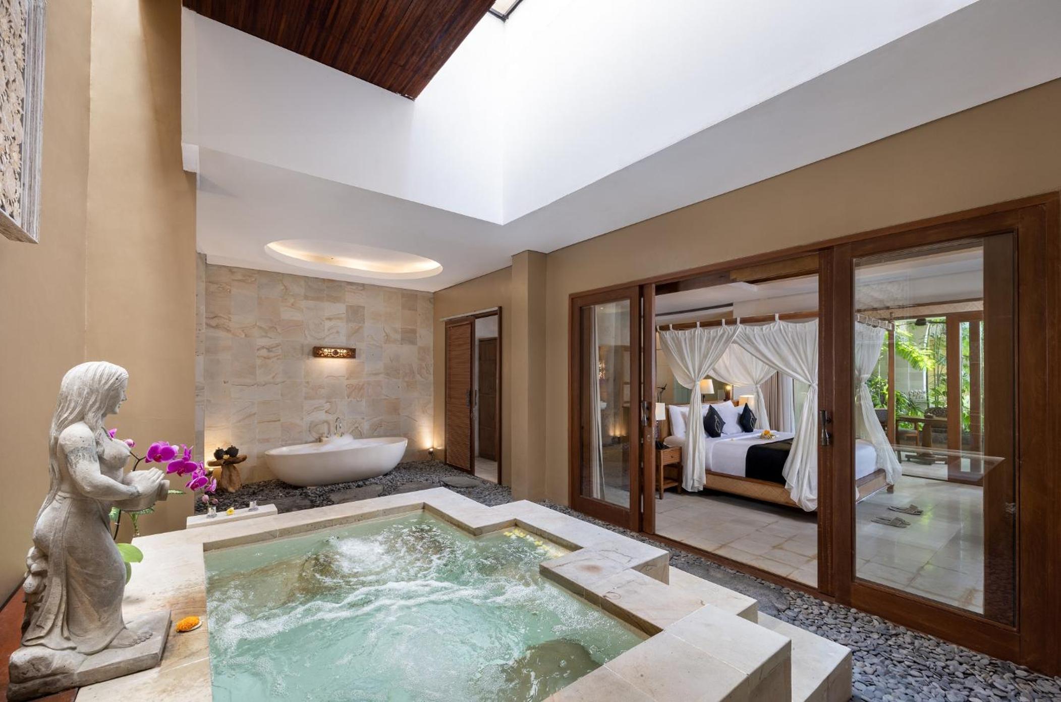 Suite Garden View with Spa Bath and   Daily Afternoon Tea