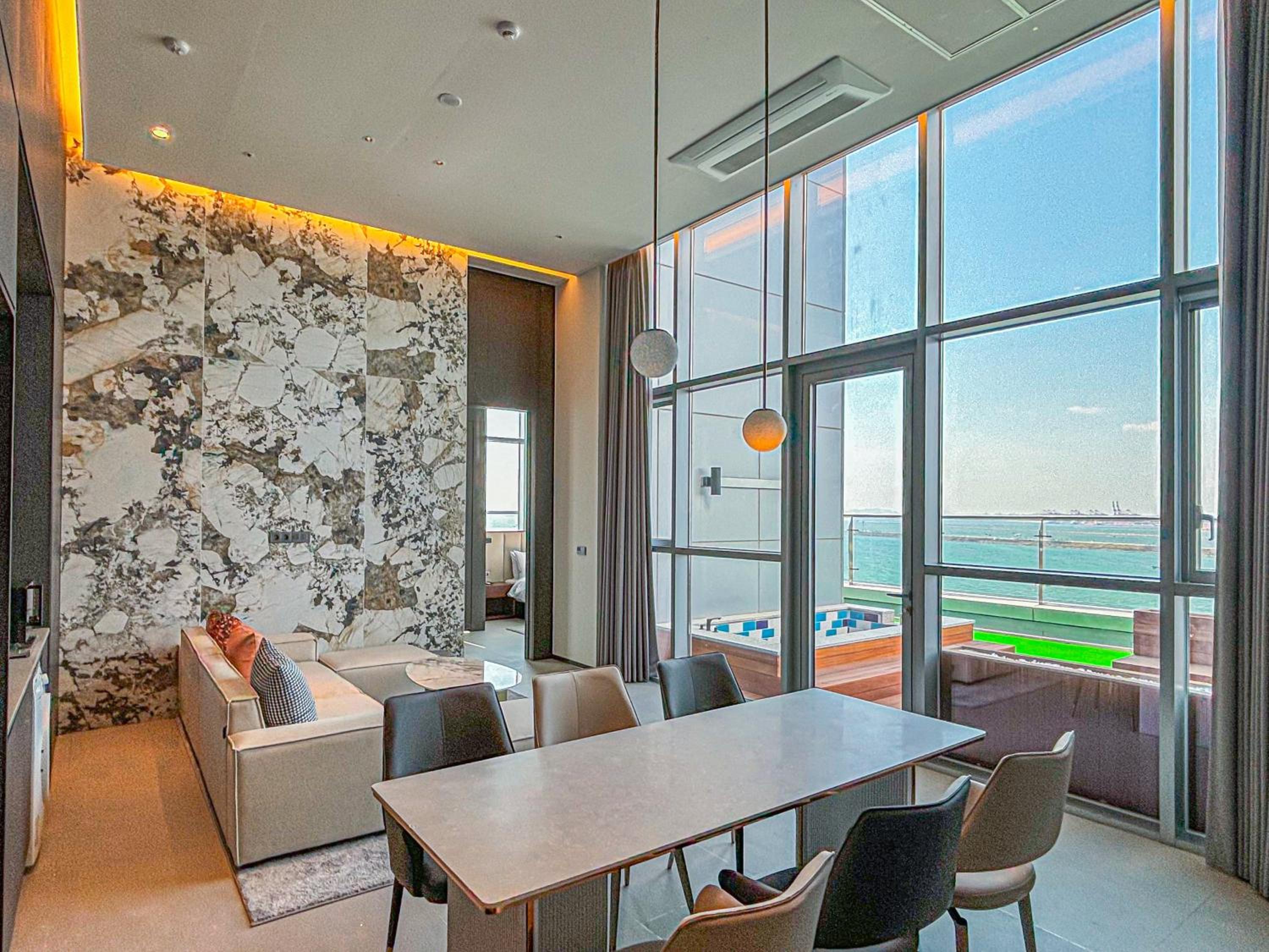 Gold Suite - Photo 1