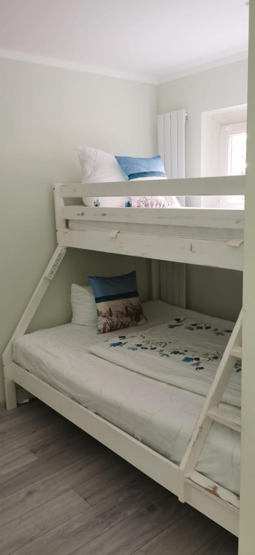 One-Bedroom Apartment - Photo 7