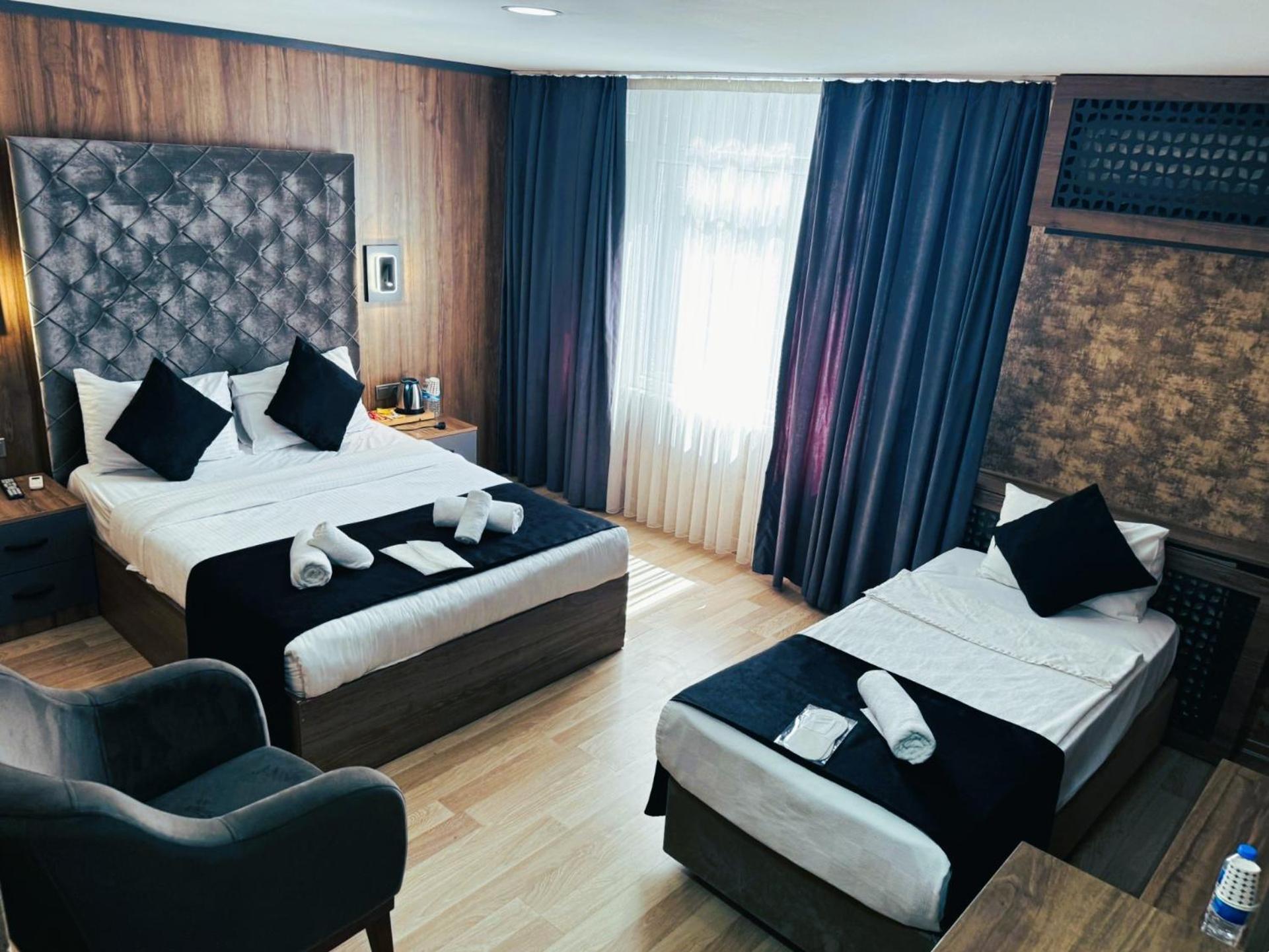 Standard Triple Room photo 1